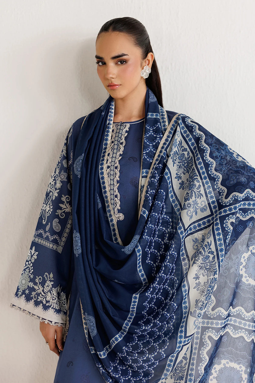 BAROQUE UF-4494