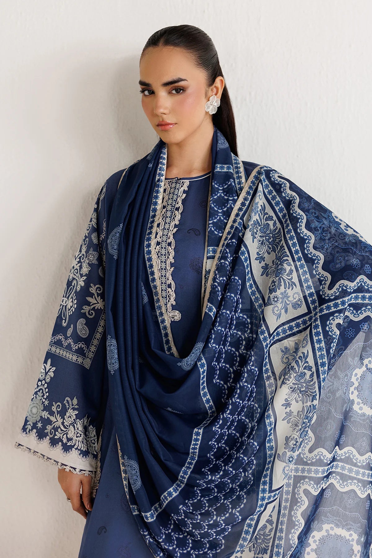 BAROQUE UF-4494