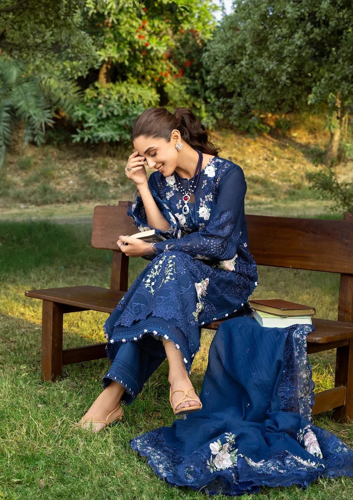 ELAF PREMIUM LUXURY LAWN ELY-4B
