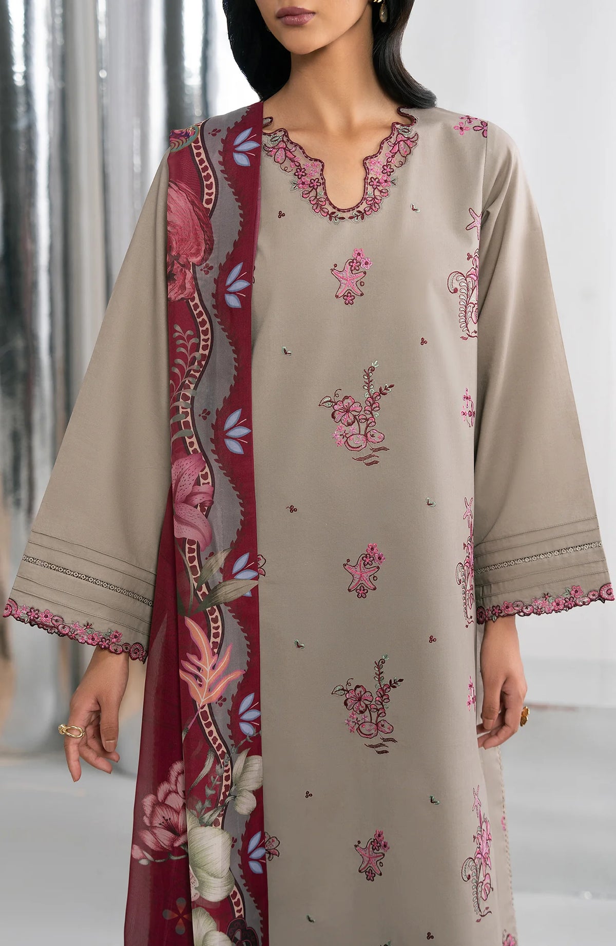 SERAN NYSA CMBRIC UNSTITCHED D-11