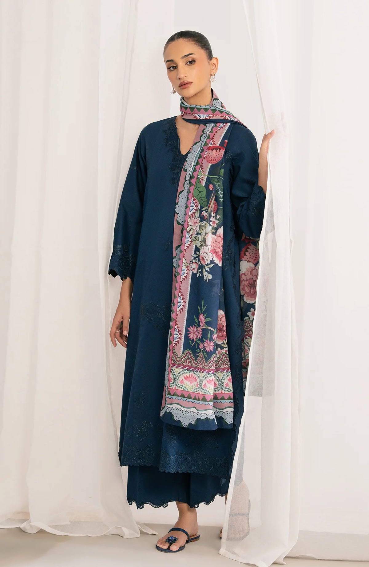 SERAN NYSA CMBRIC UNSTITCHED D-09