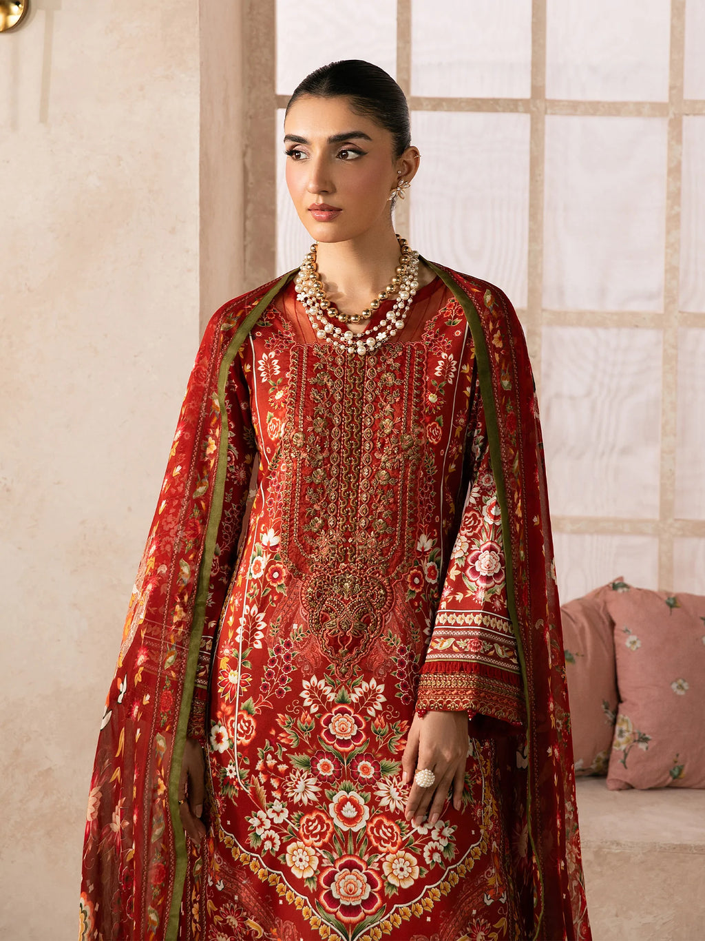 GULAAL SYRA LAWN CALYX