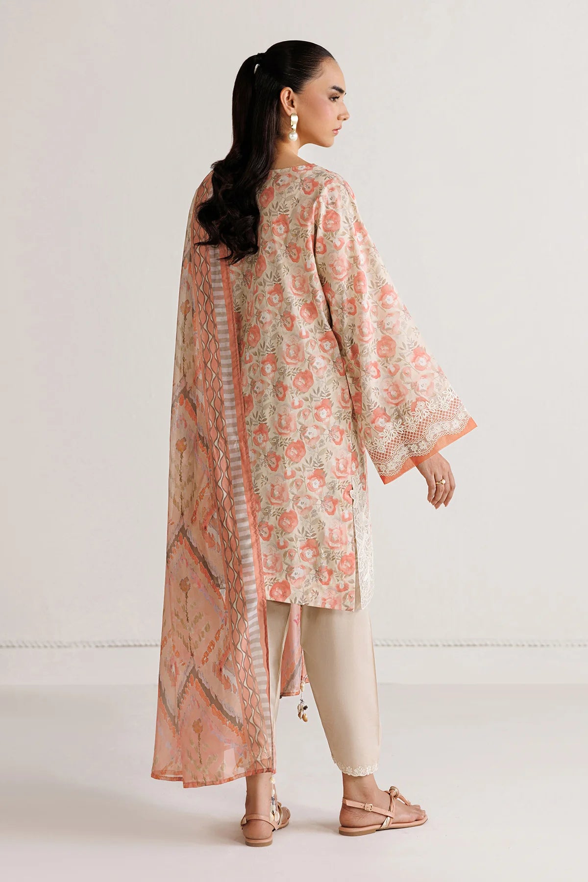 BAROQUE UF-4495