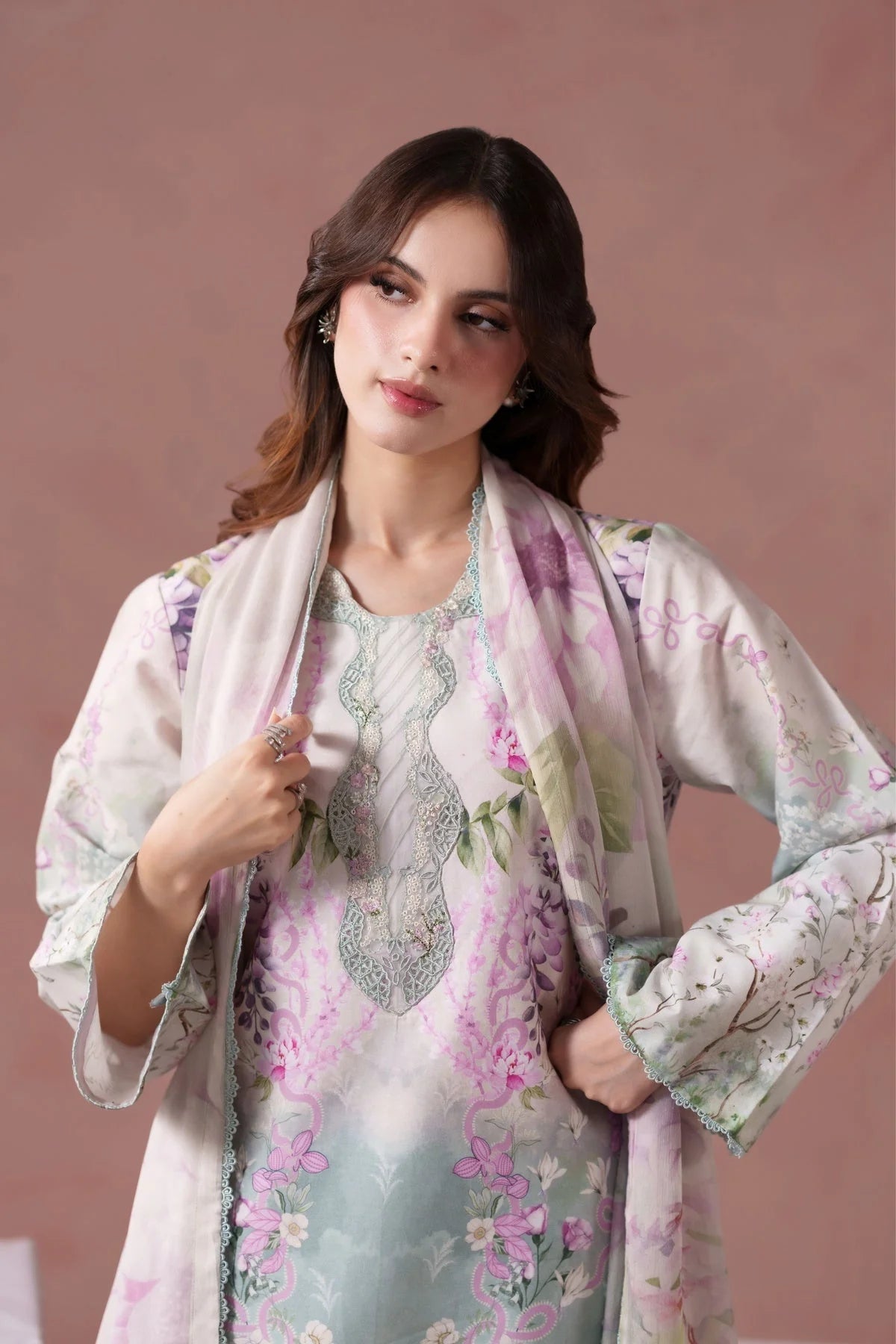 NEESHAY SUMMER DIARY WISTERIA WHISPER