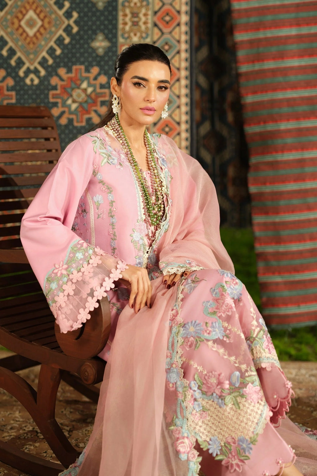 MARYAM HUSSAIN FLORAL TALE AESAAR