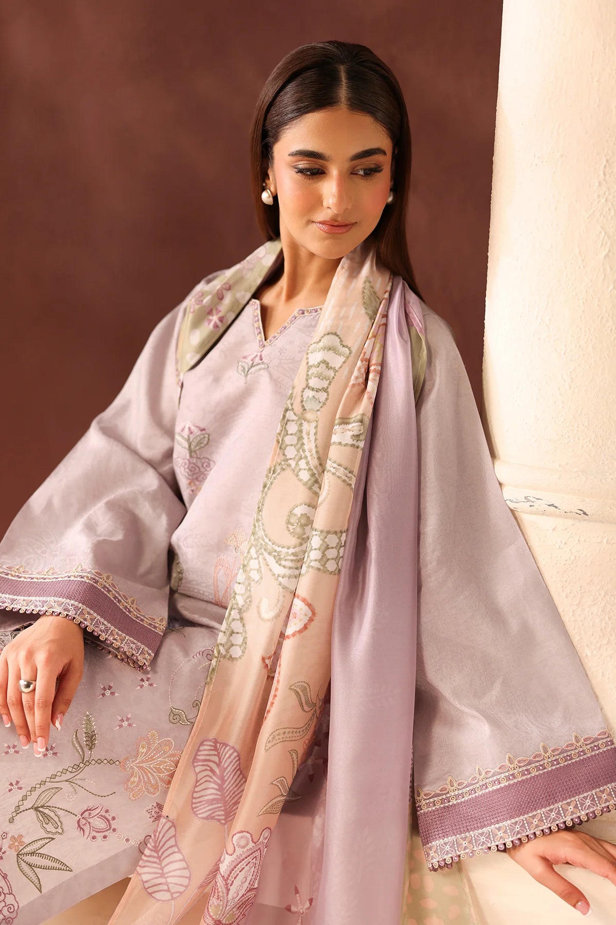 BAROQUE UF-4484