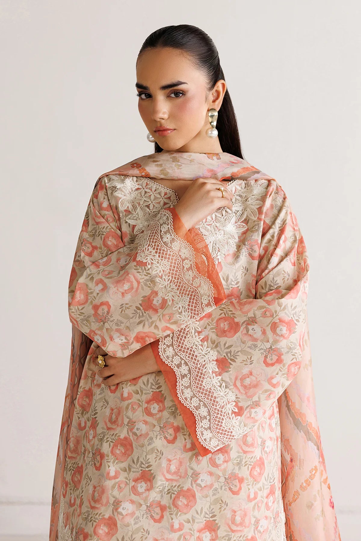 BAROQUE UF-4495