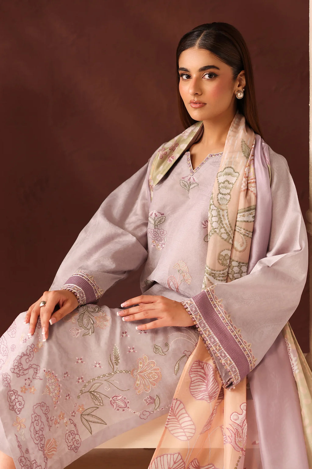 BAROQUE UF-4484