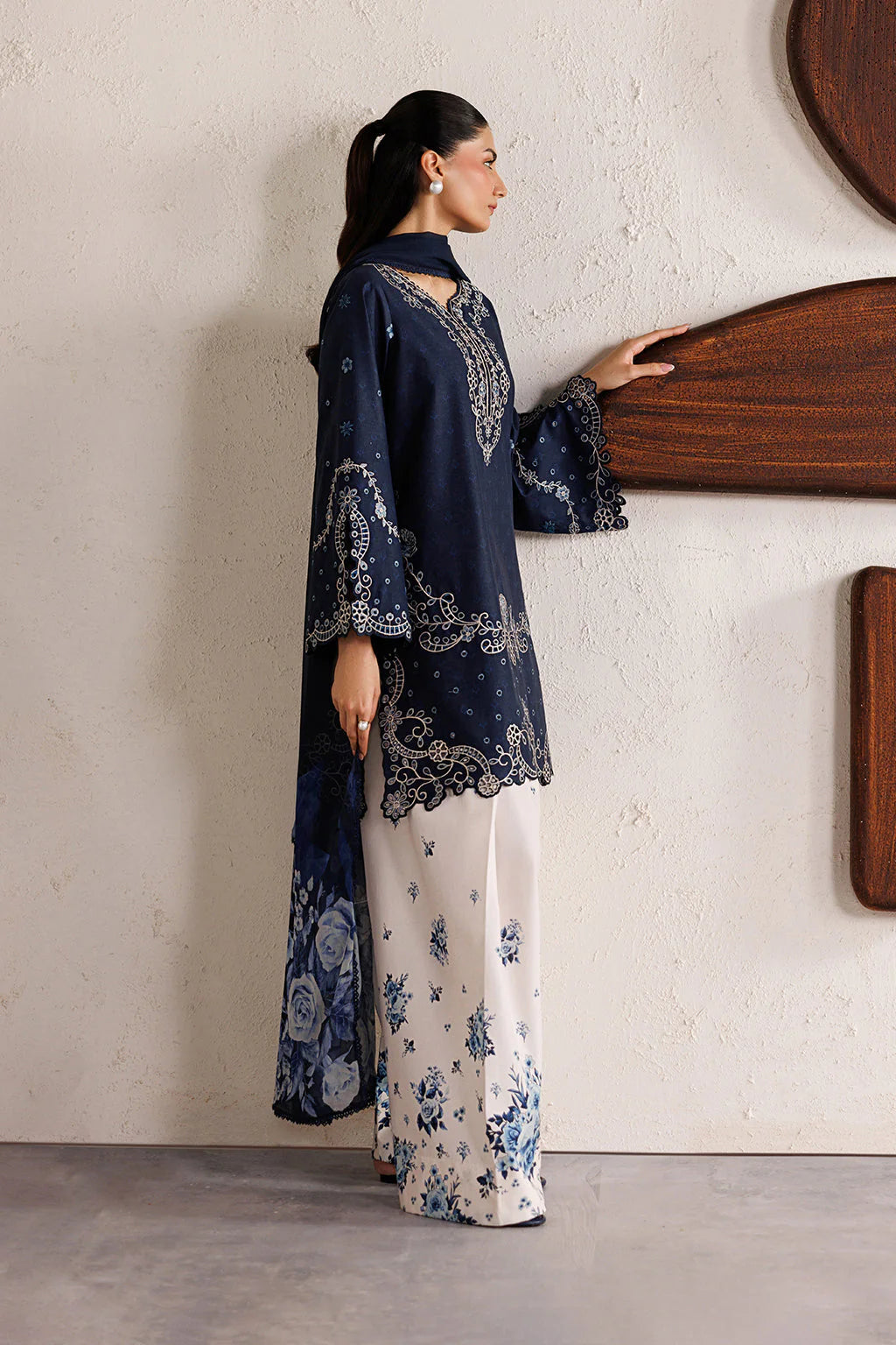 IZNIK FESTIVE LAWN IBE-02