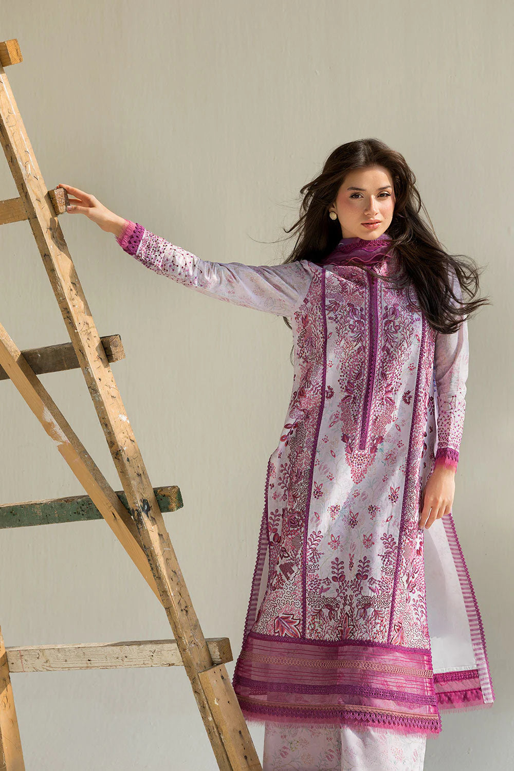 STITCHED BY CC SOBIA NAZIR VITAL LAWN VT26-5A 3PC