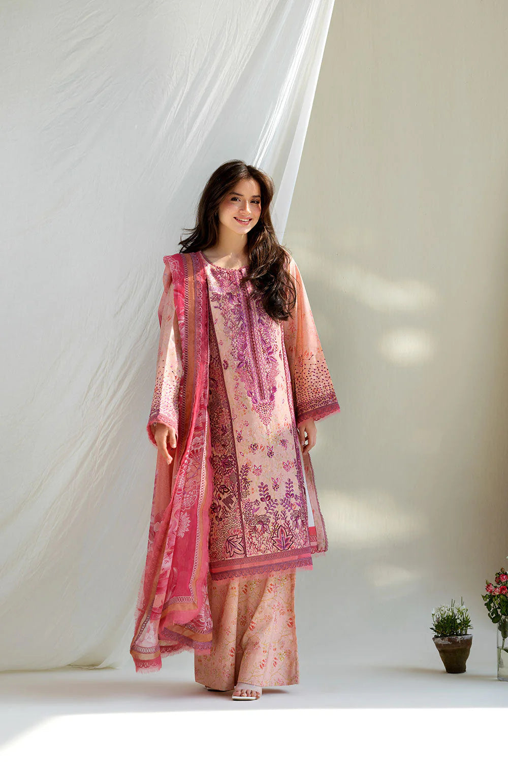 SOBIA NAZIR VITAL UNSTITCHED LAWN VT26-5B
