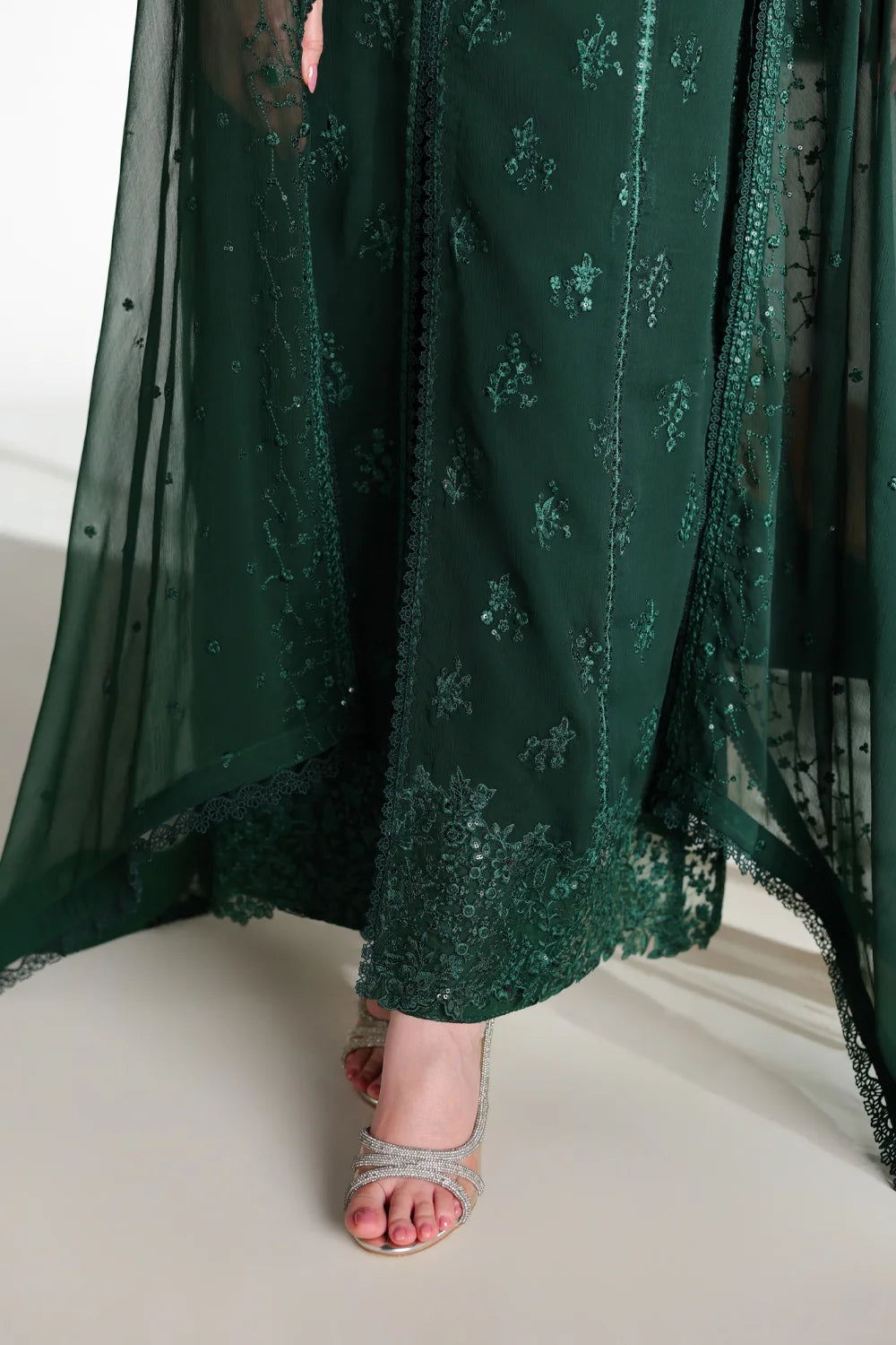 AZURE ENSEMBLES FESTIVE LEENA