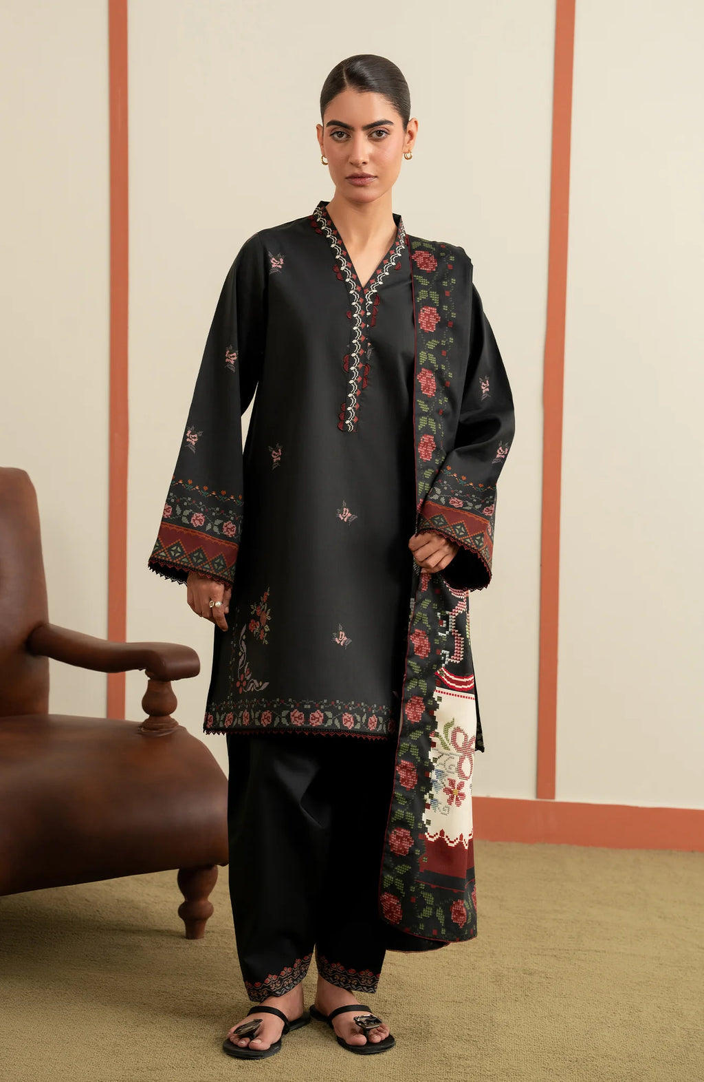 SERAN ESSENTIALS 26  D-08