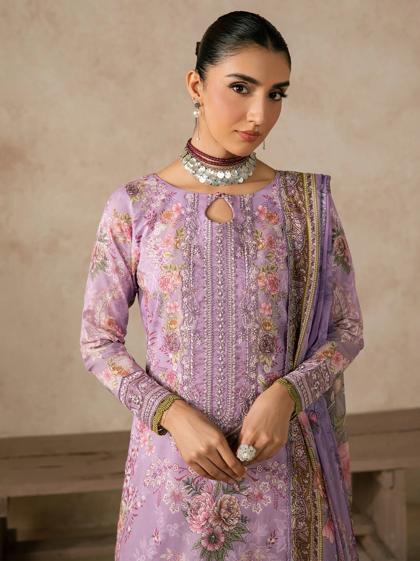 GULAAL SYRA LAWN NERINE