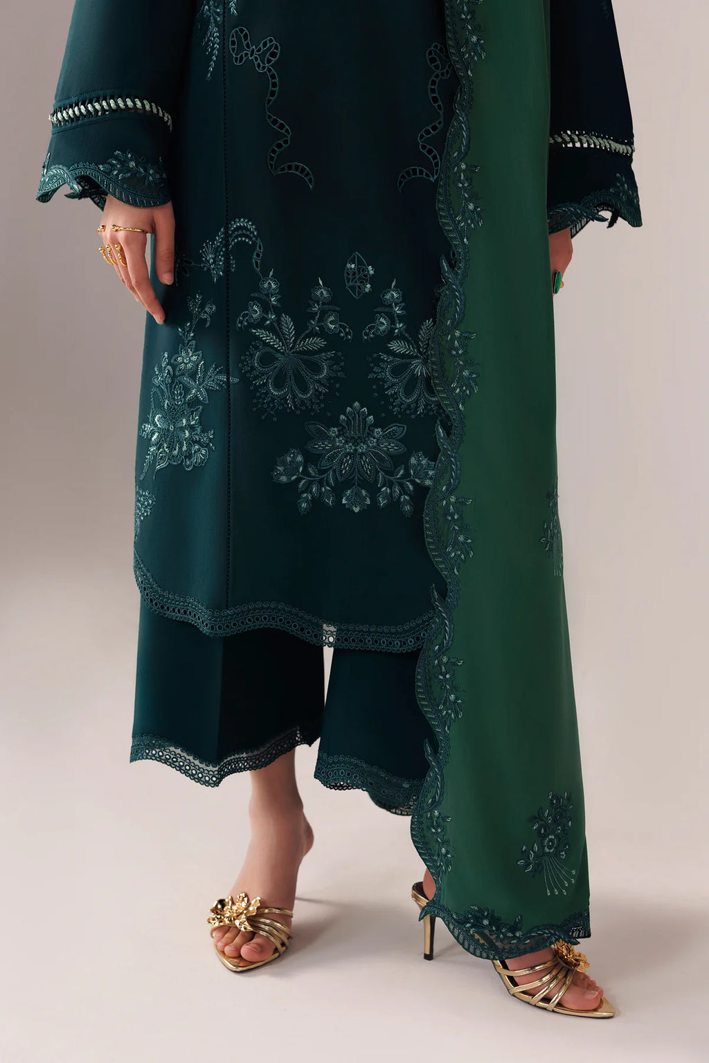 QALAMKAR QLINE LINEN ROMA