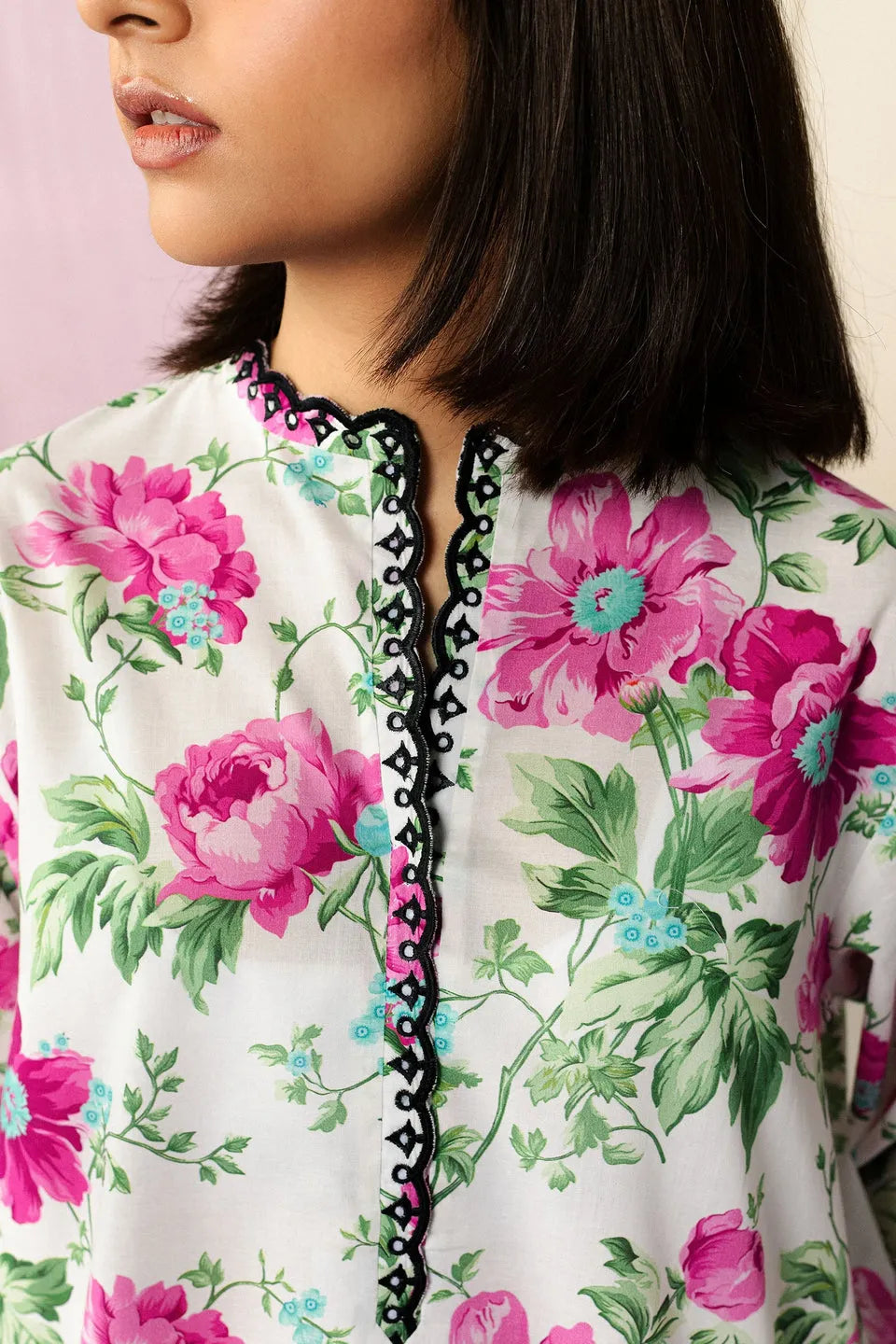 ZARA SHAHJAHAN  CR26C0003 2PC