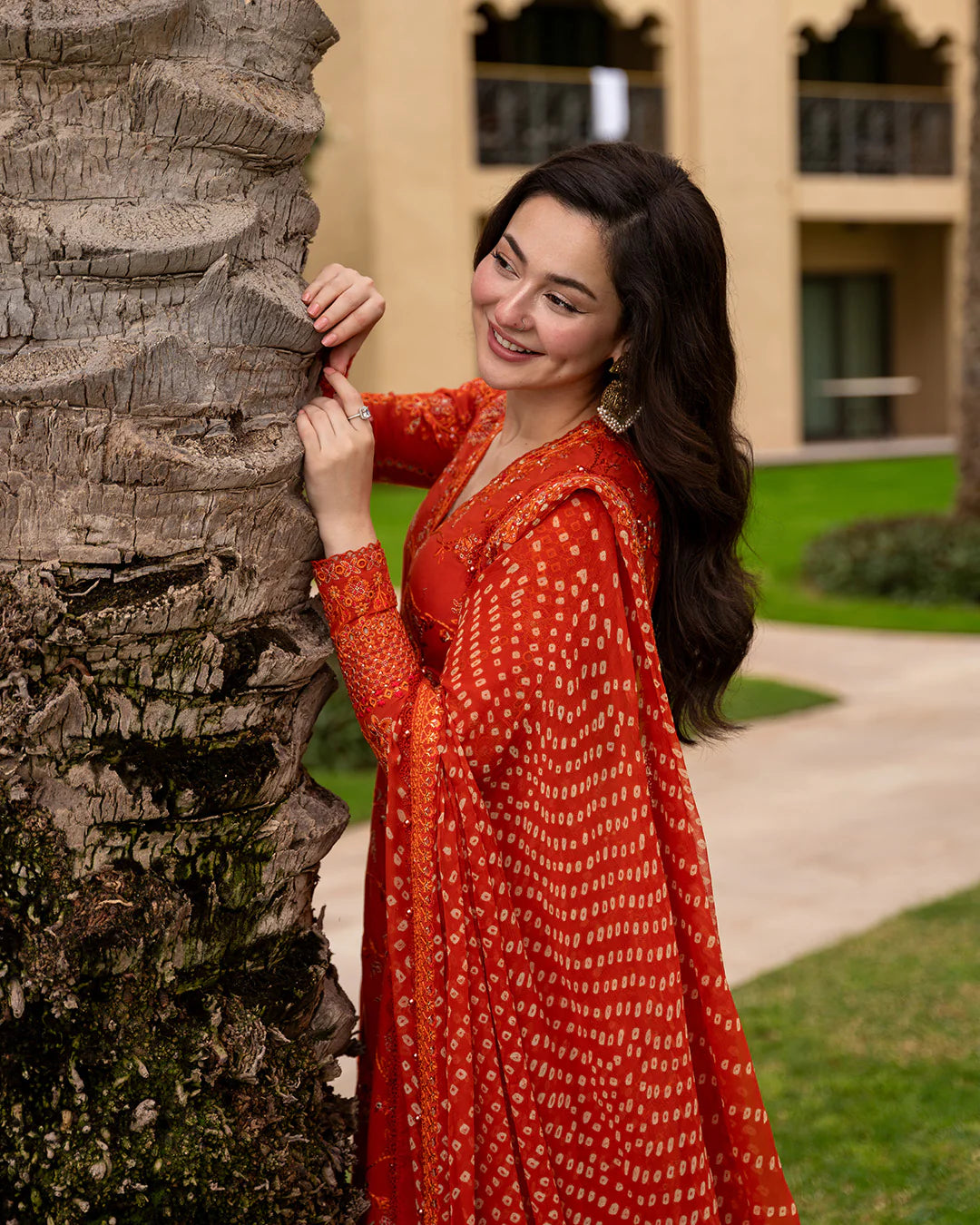 FAIZA SAQLAIN AYA LUXURY DENISA