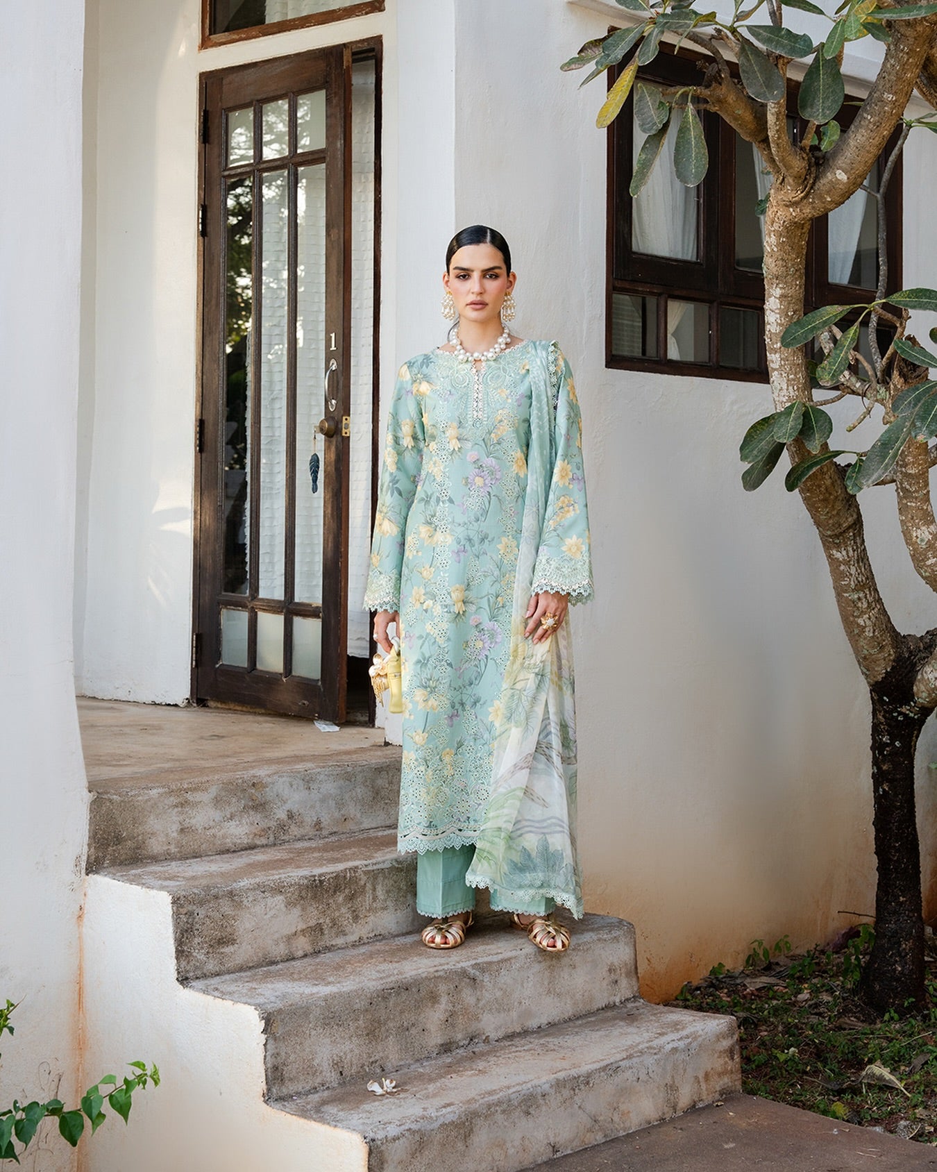 AABYAAN SHEZLIN CHIKANKARI AZ-03