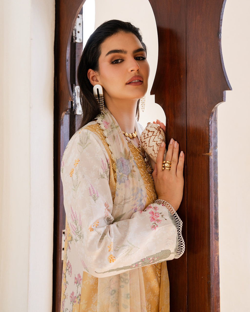 AABYAAN SHEZLIN CHIKANKARI AZ-10