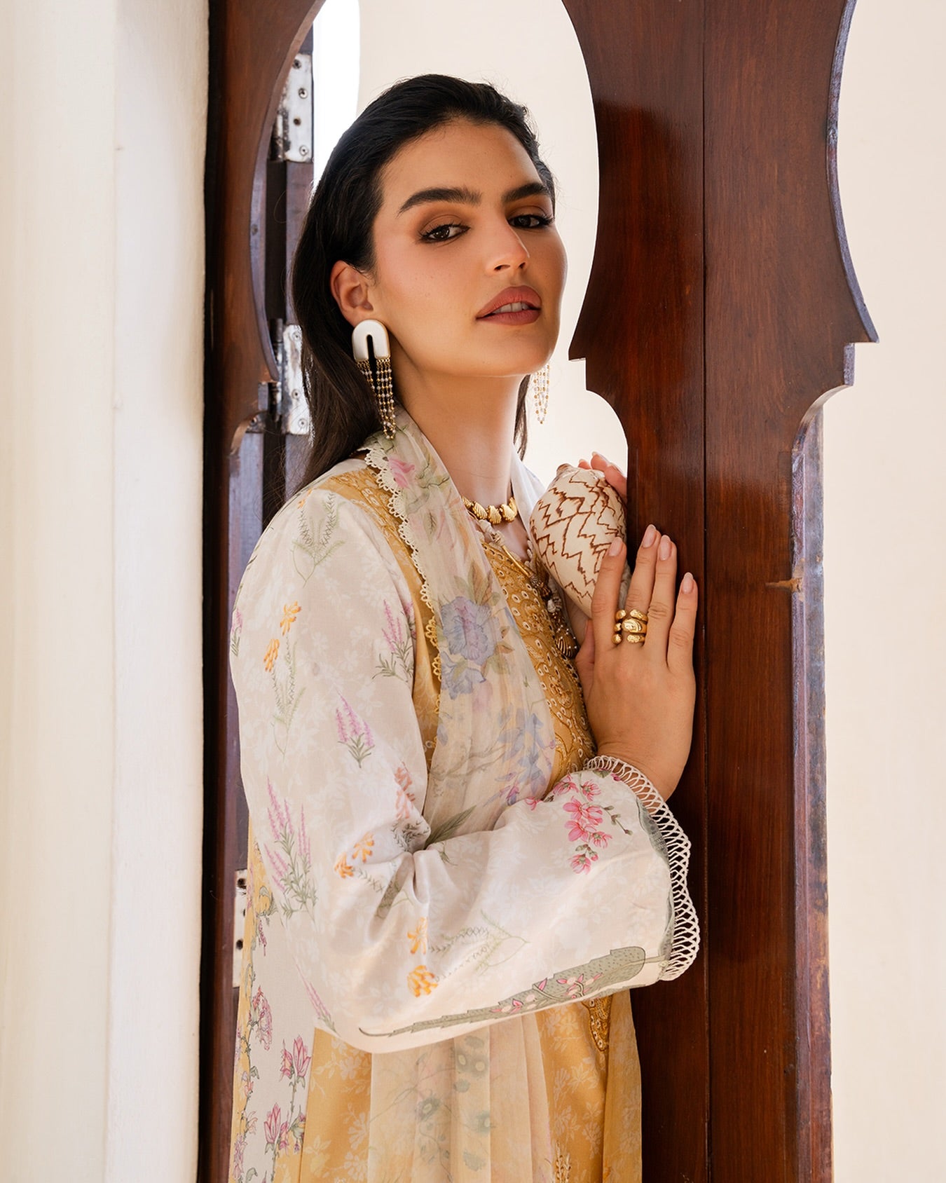 AABYAAN SHEZLIN CHIKANKARI AZ-10