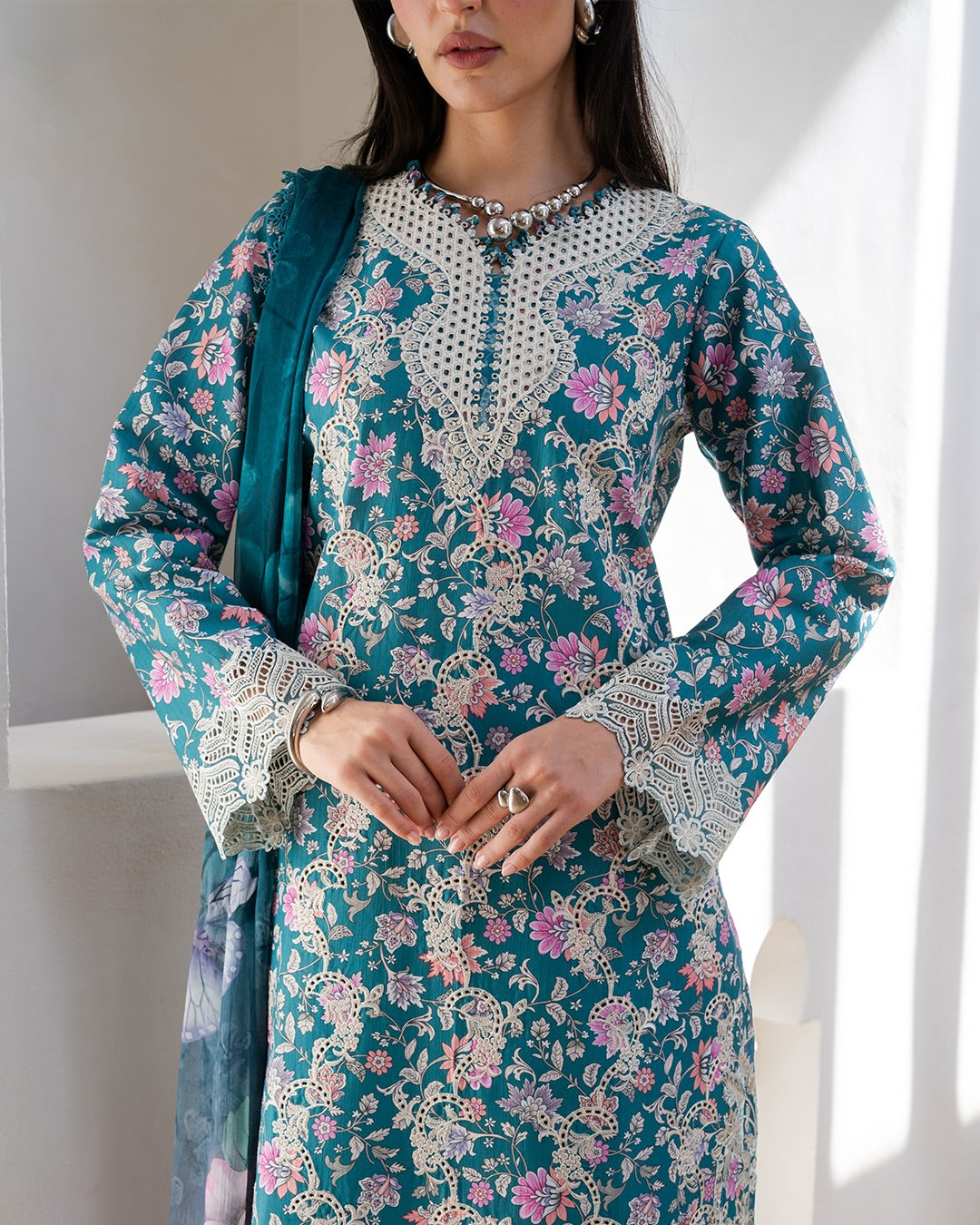 AABYAAN SHEZLIN CHIKANKARI AZ-01