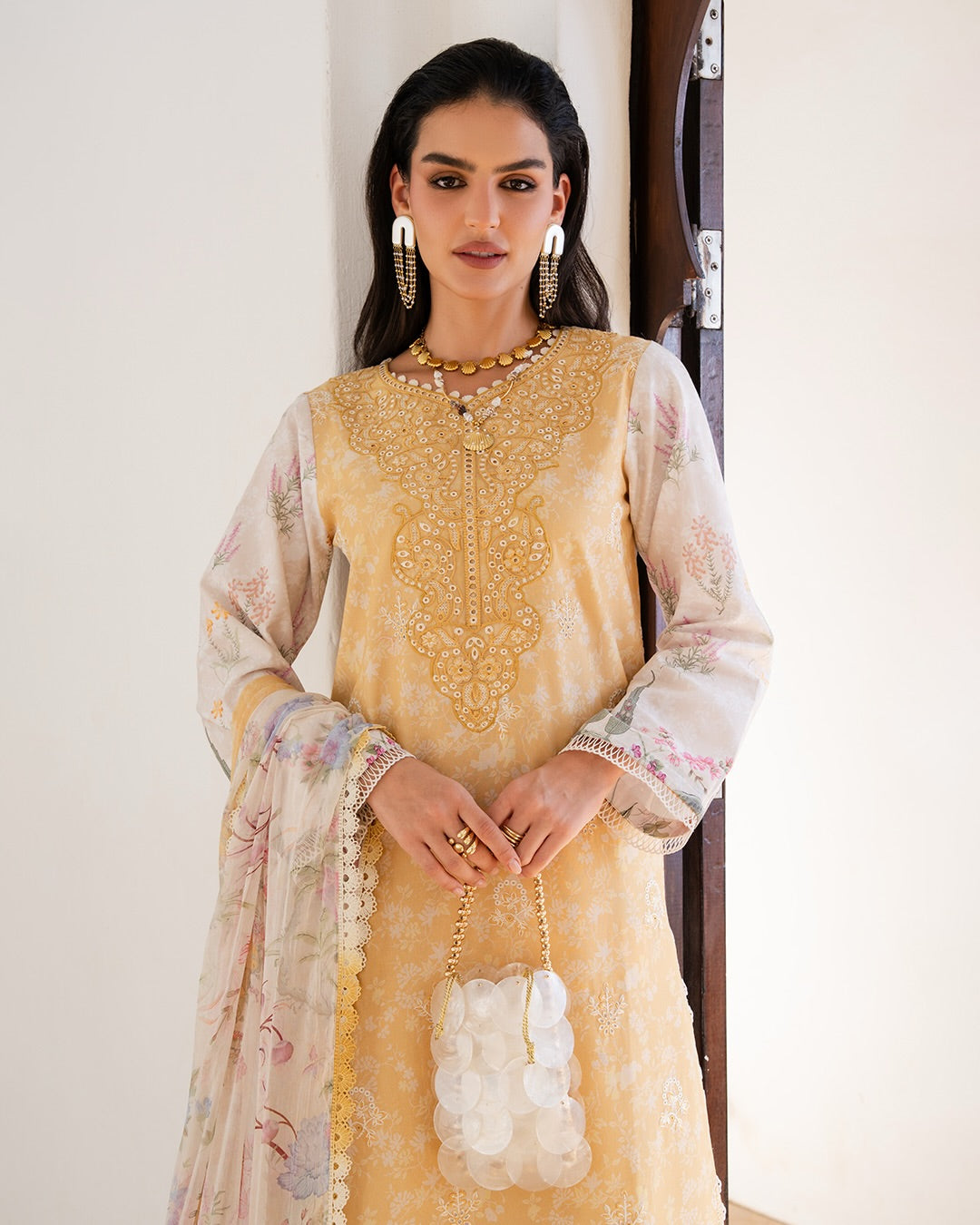 AABYAAN SHEZLIN CHIKANKARI AZ-10