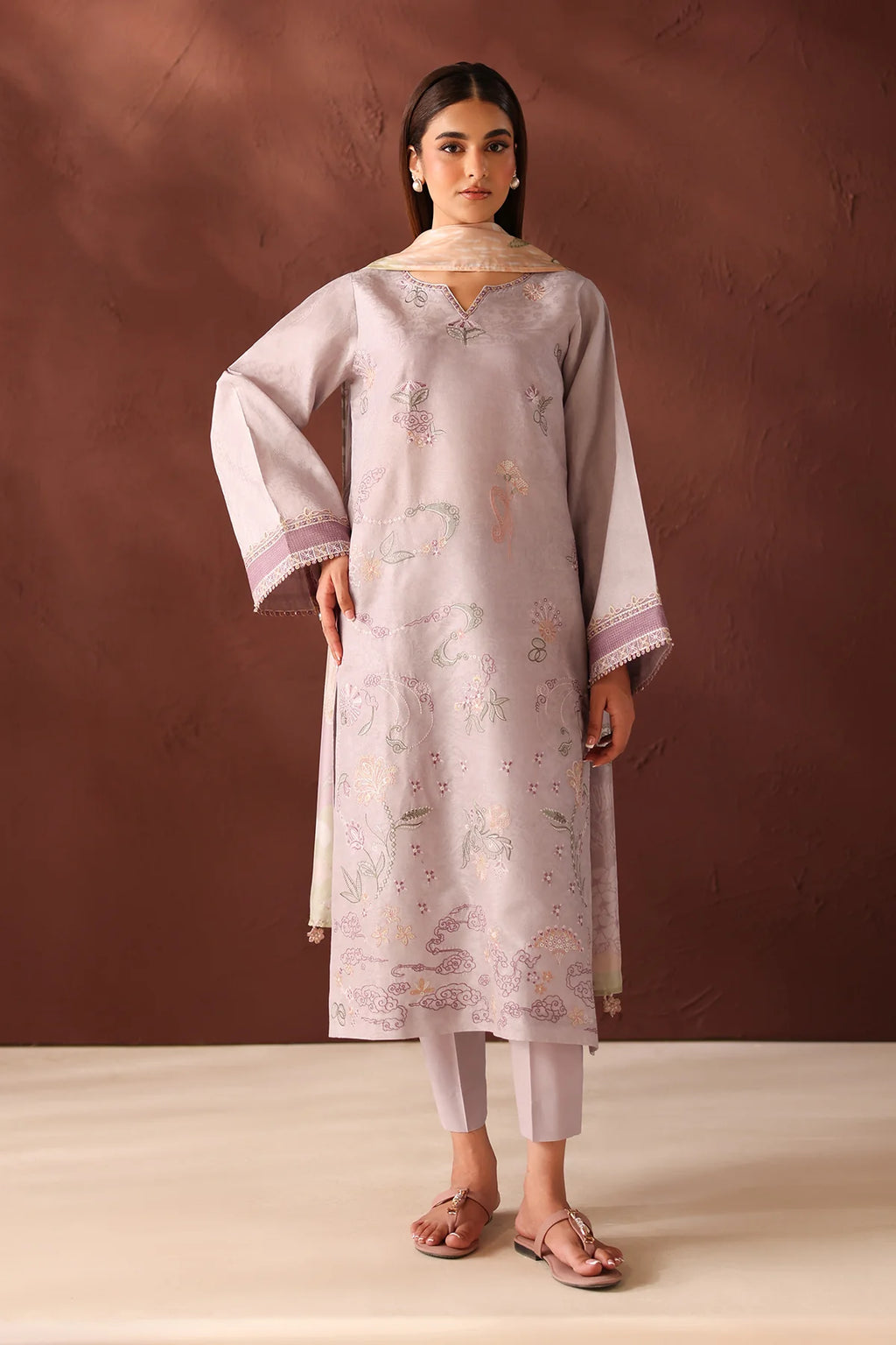 BAROQUE UF-4484