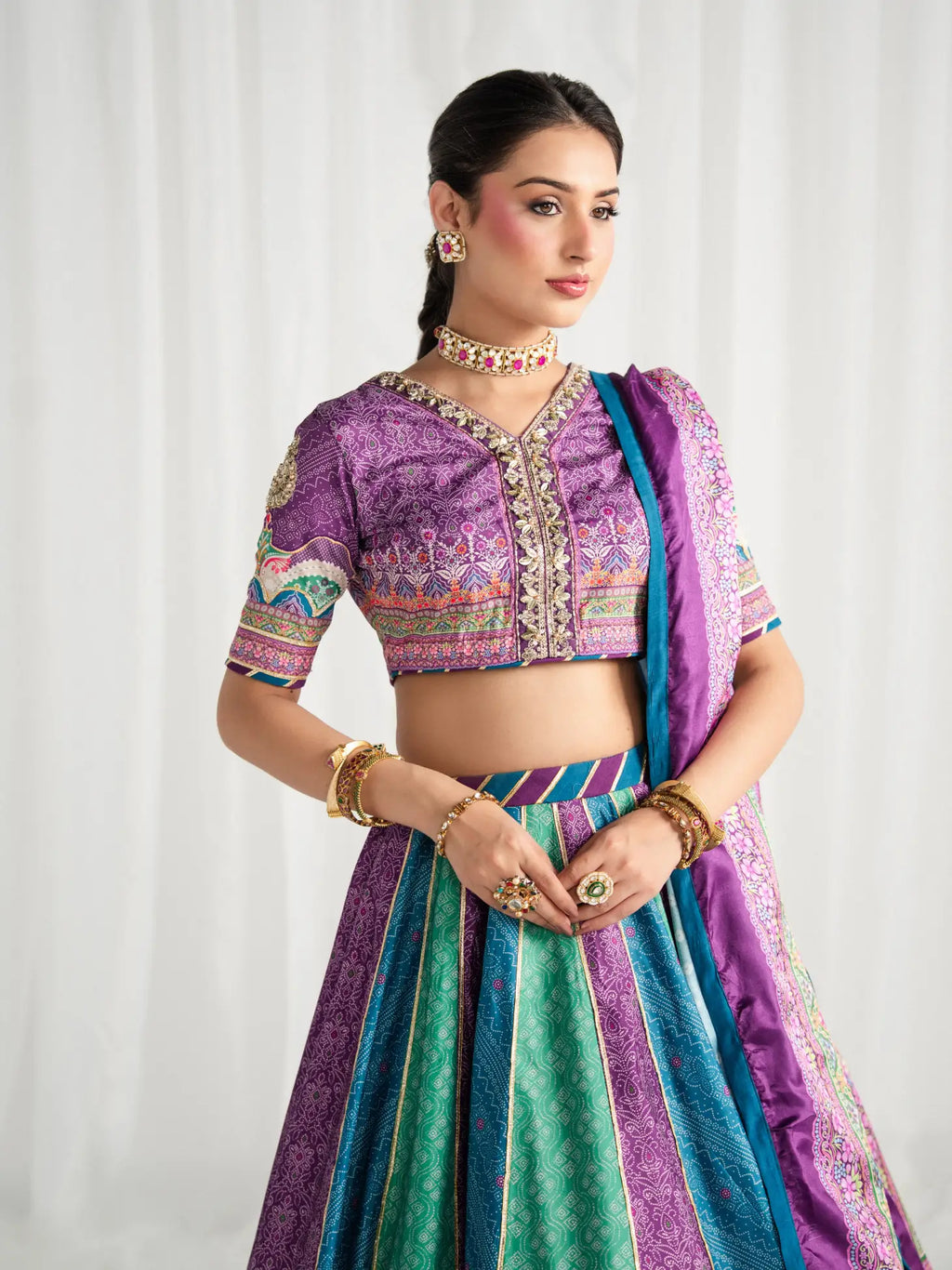 GULAAL AIRA MOSAIC MUSE