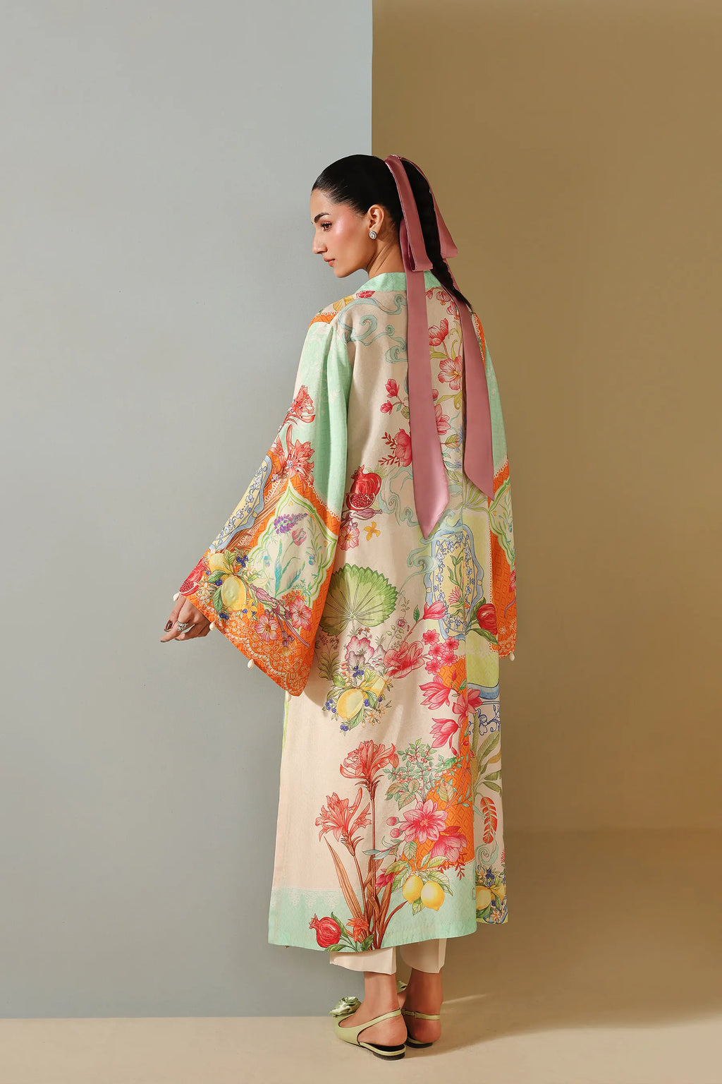GARDEN PARTY 2PC
