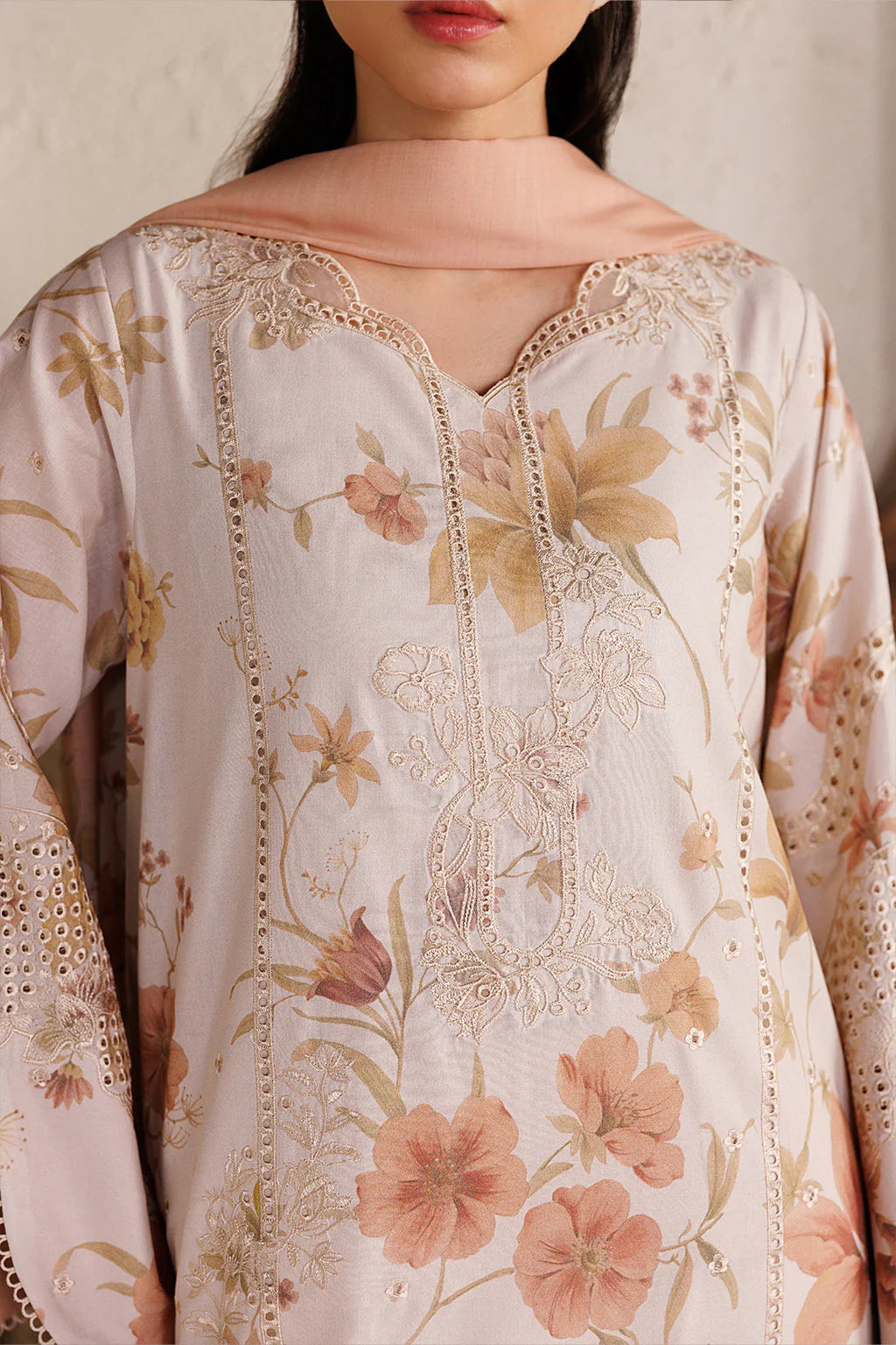 IZNIK FESTIVE LAWN IBE-05