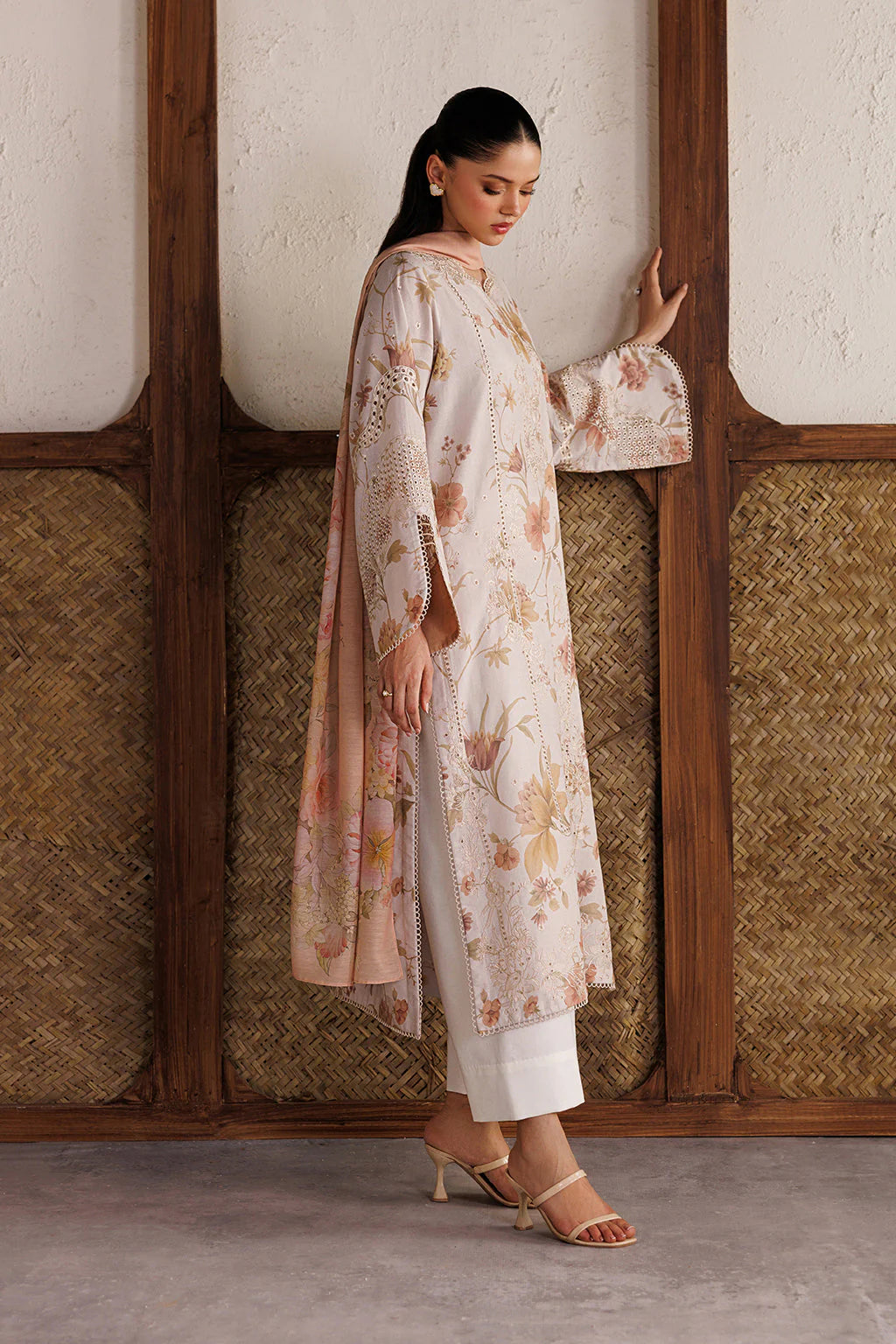 IZNIK FESTIVE LAWN IBE-05
