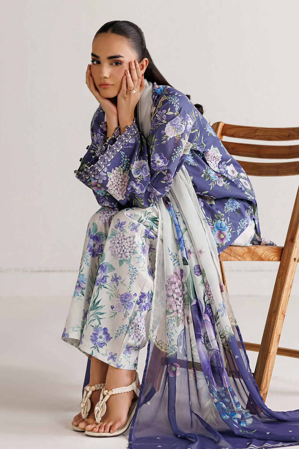 BAROQUE UF-4496