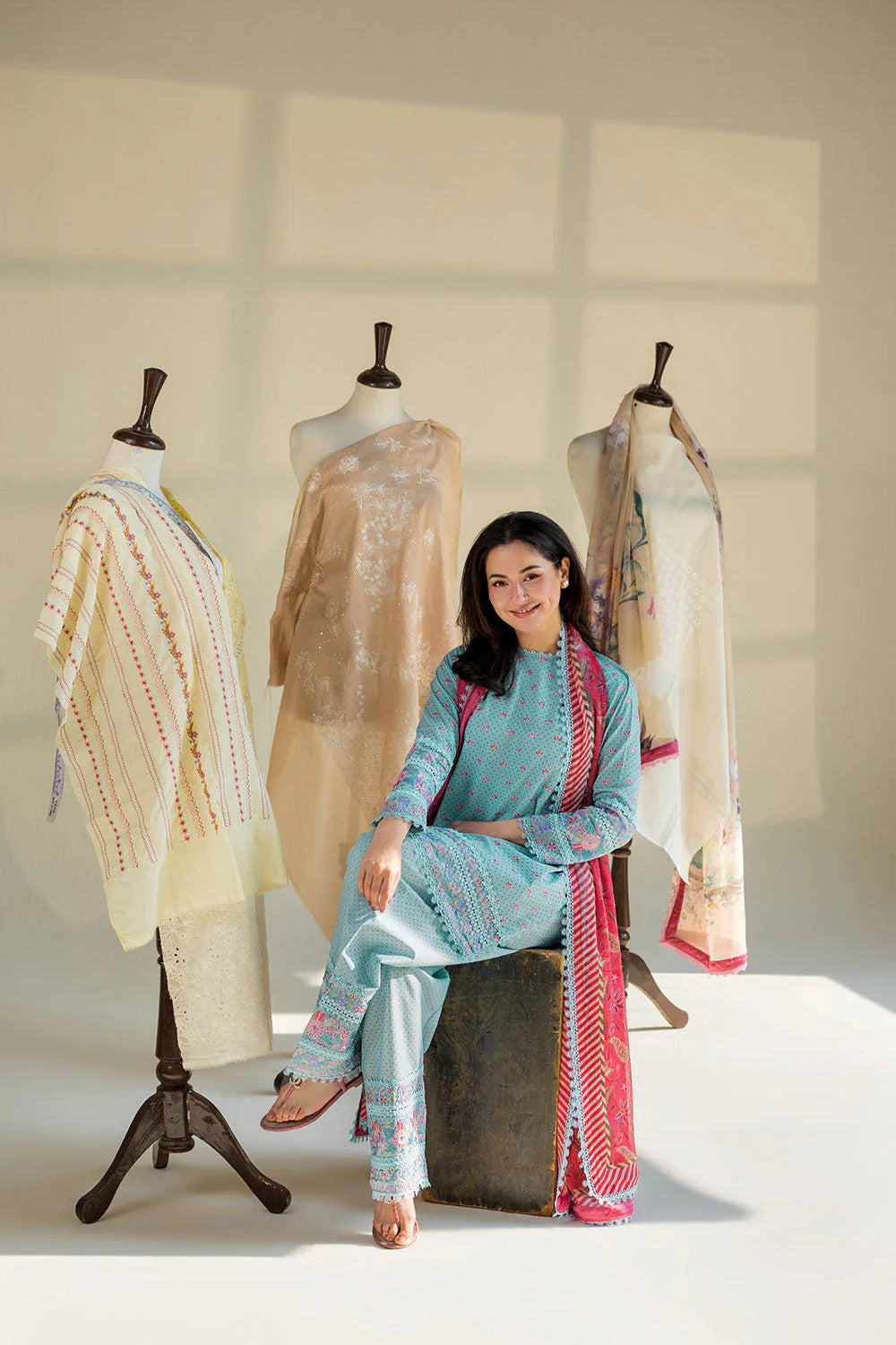 SOBIA NAZIR VITAL UNSTITCHED LAWN VT26-6A