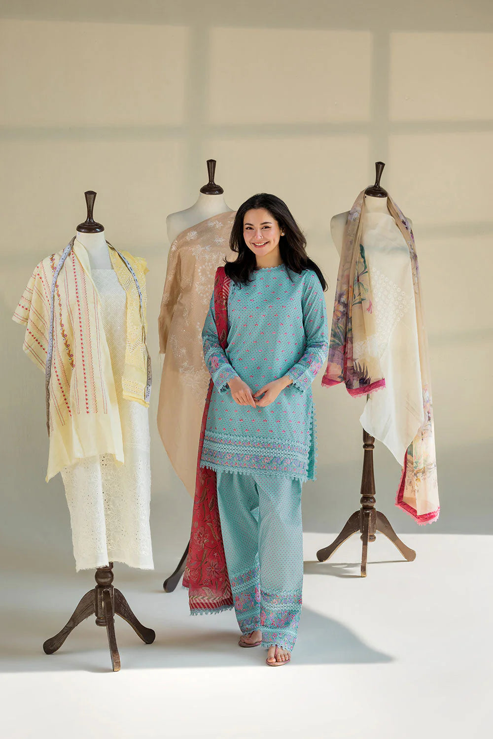 SOBIA NAZIR VITAL UNSTITCHED LAWN VT26-6A