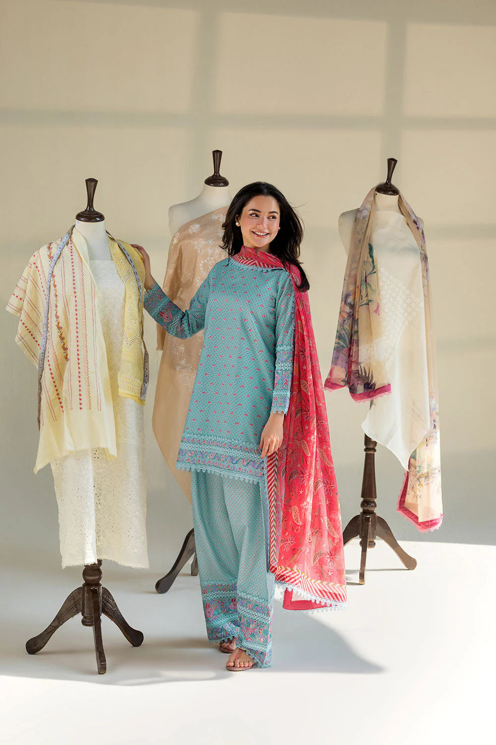 SOBIA NAZIR VITAL UNSTITCHED LAWN VT26-6A