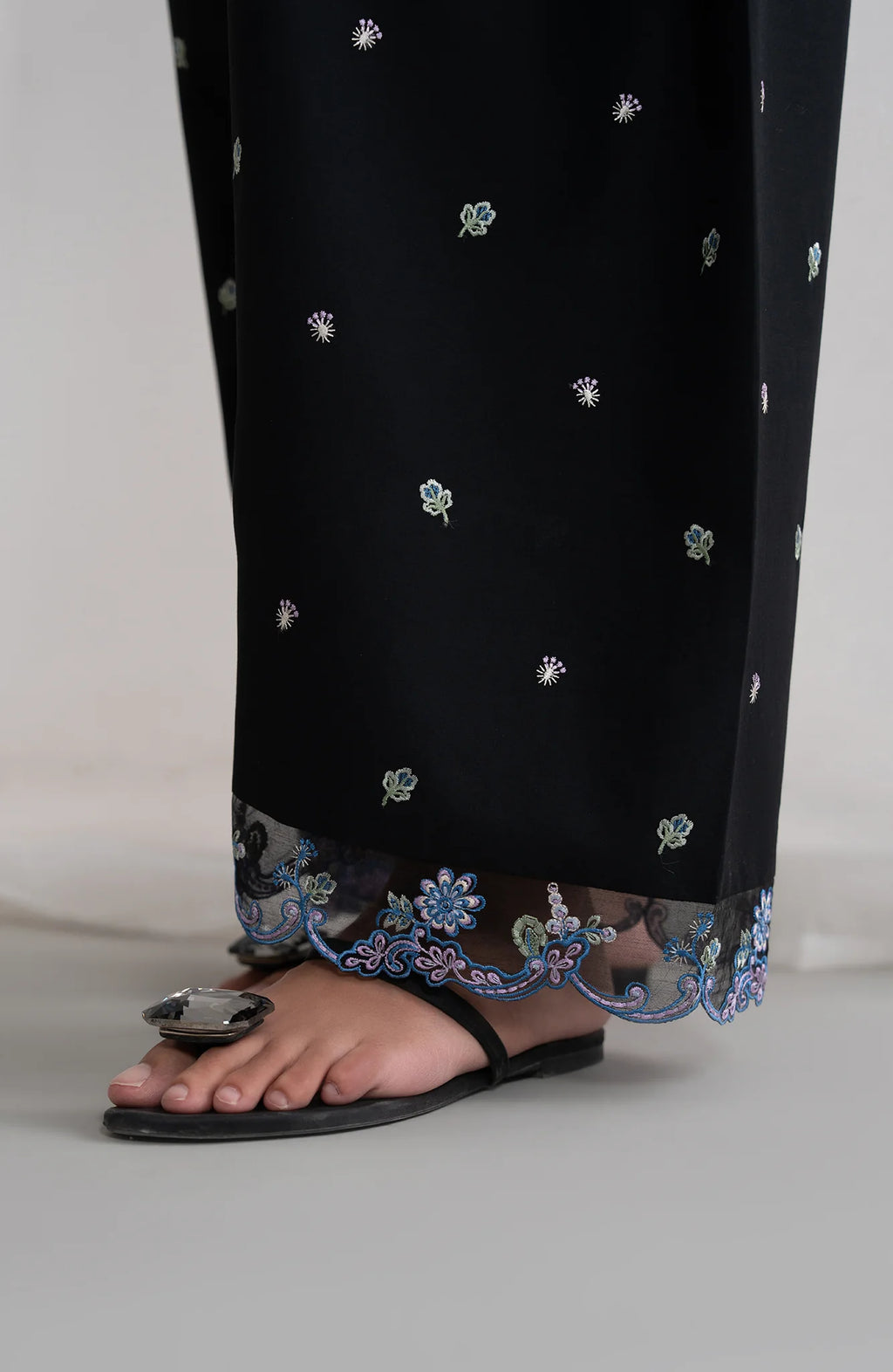 SERAN NYSA CMBRIC UNSTITCHED D-06