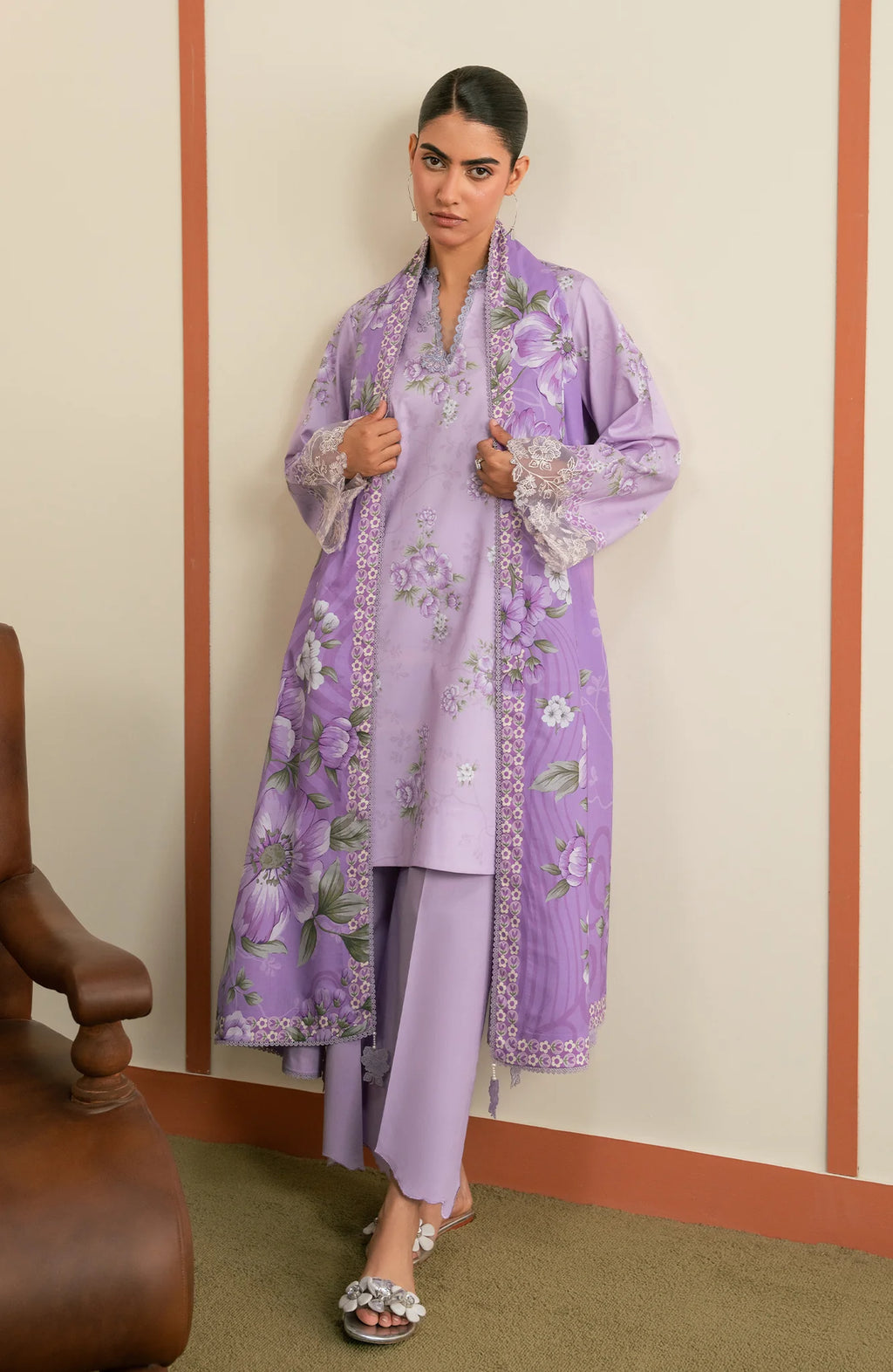 SERAN ESSENTIALS 26  D-03