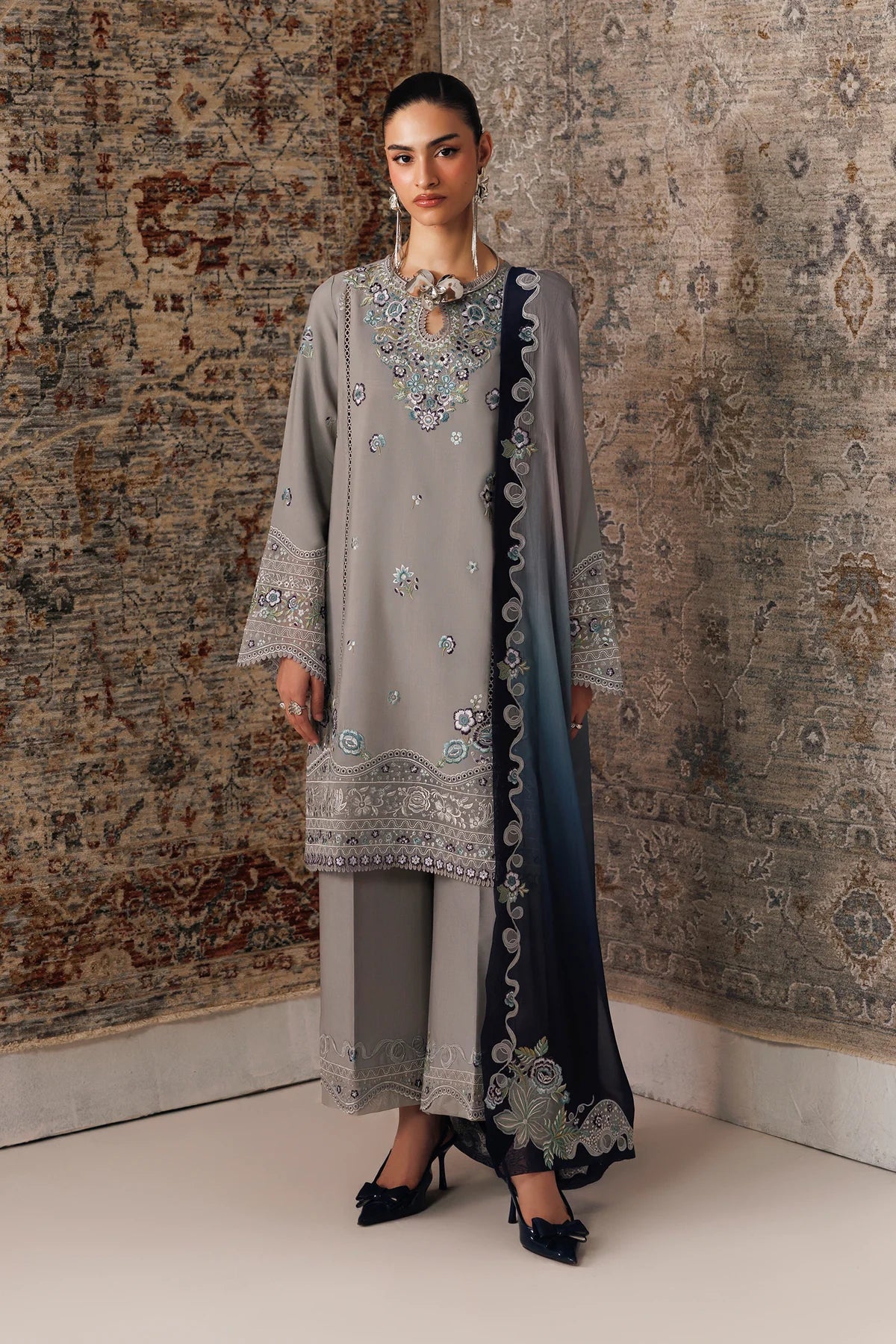 QALAMKAR QLINE LINEN GINA