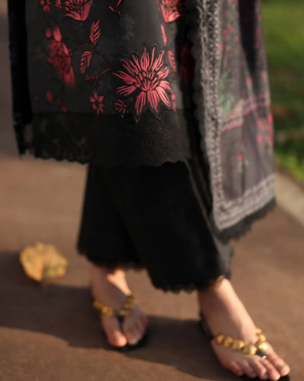 AYLLEEN NAQSH MEHRAB