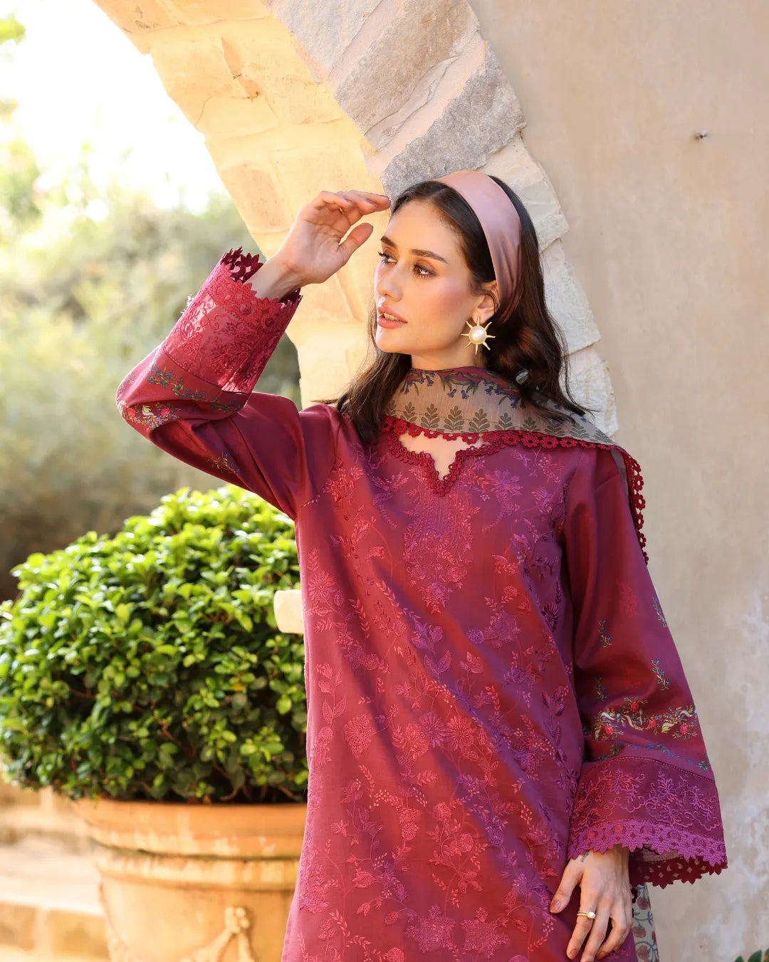 AYLLEEN NAQSH GULRANG
