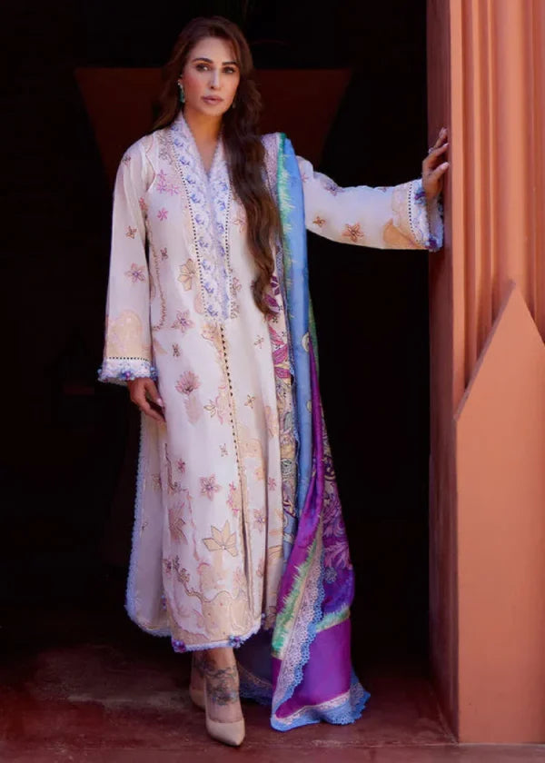 FTA-05 FARAH TALIB