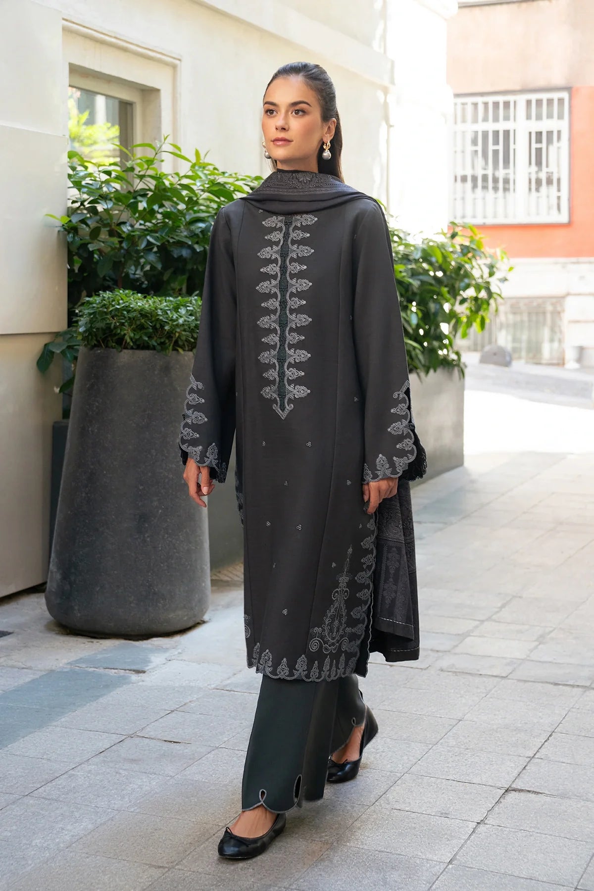 RANG RASIYA MEET ME IN ISTANBUL SLATE