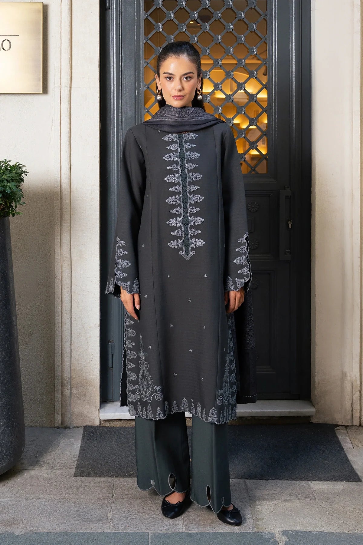 RANG RASIYA MEET ME IN ISTANBUL SLATE