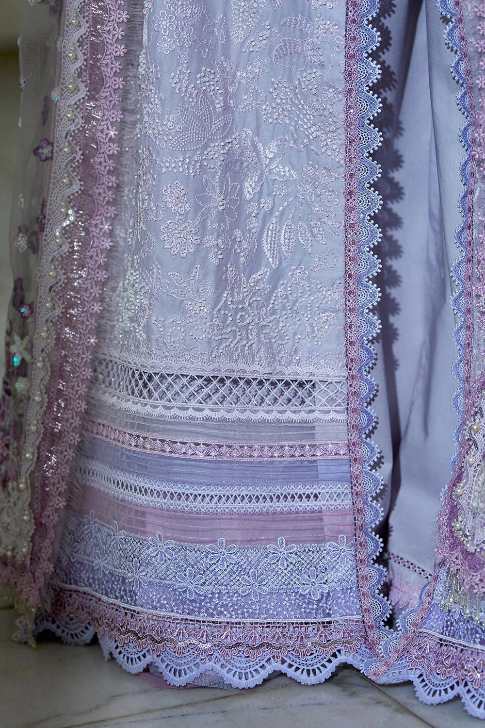 SOBIA NAZIR LUXURY LAWN D-7A