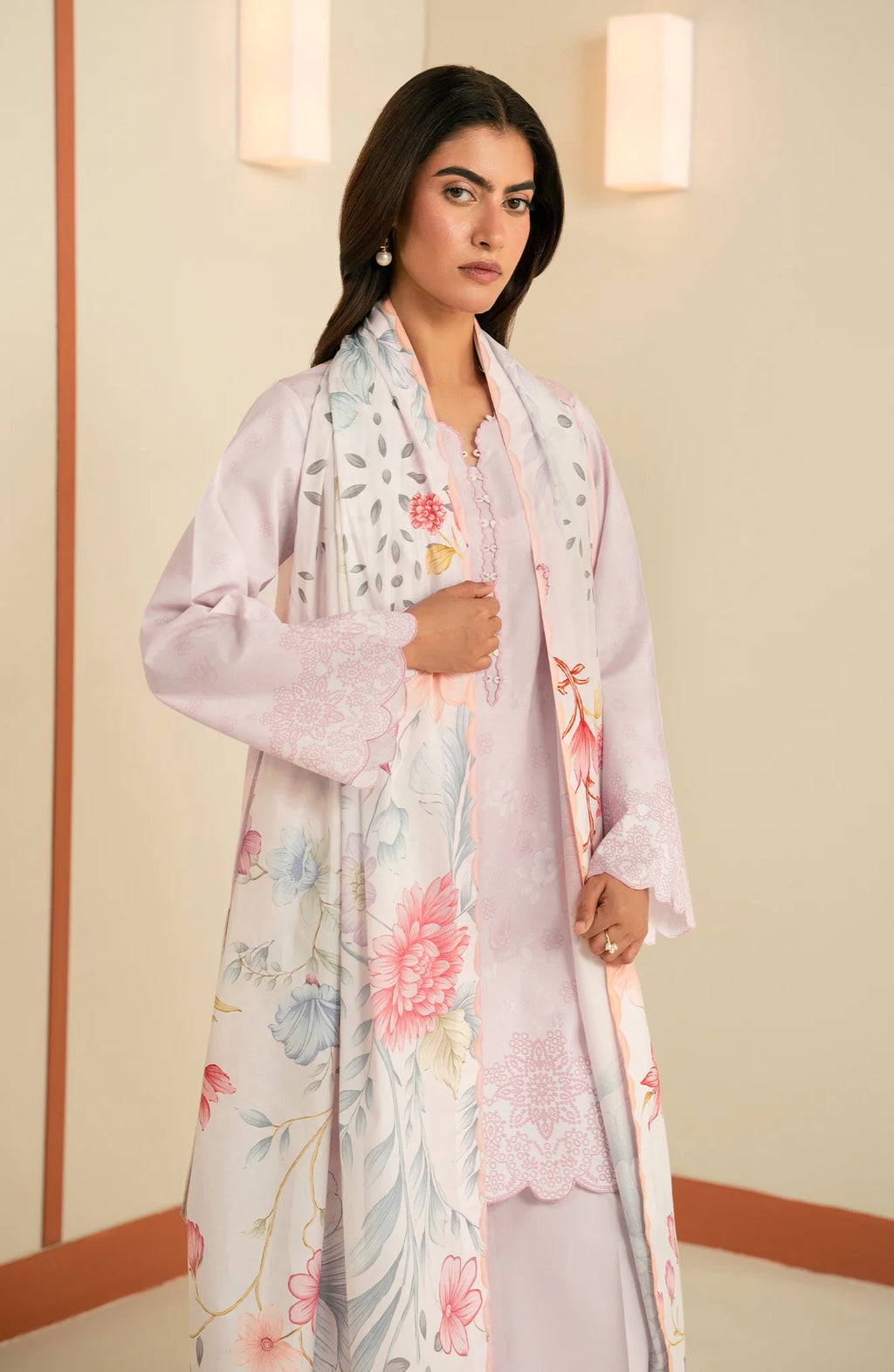 SERAN ESSENTIALS 26  D-07