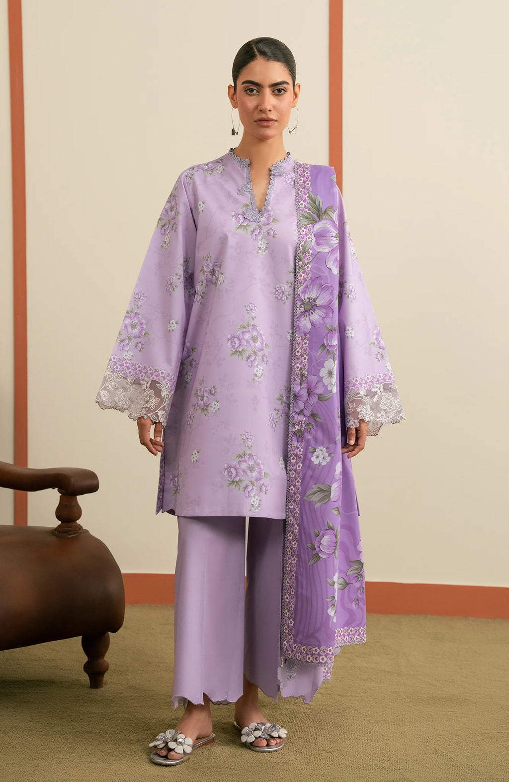 SERAN ESSENTIALS 26  D-03