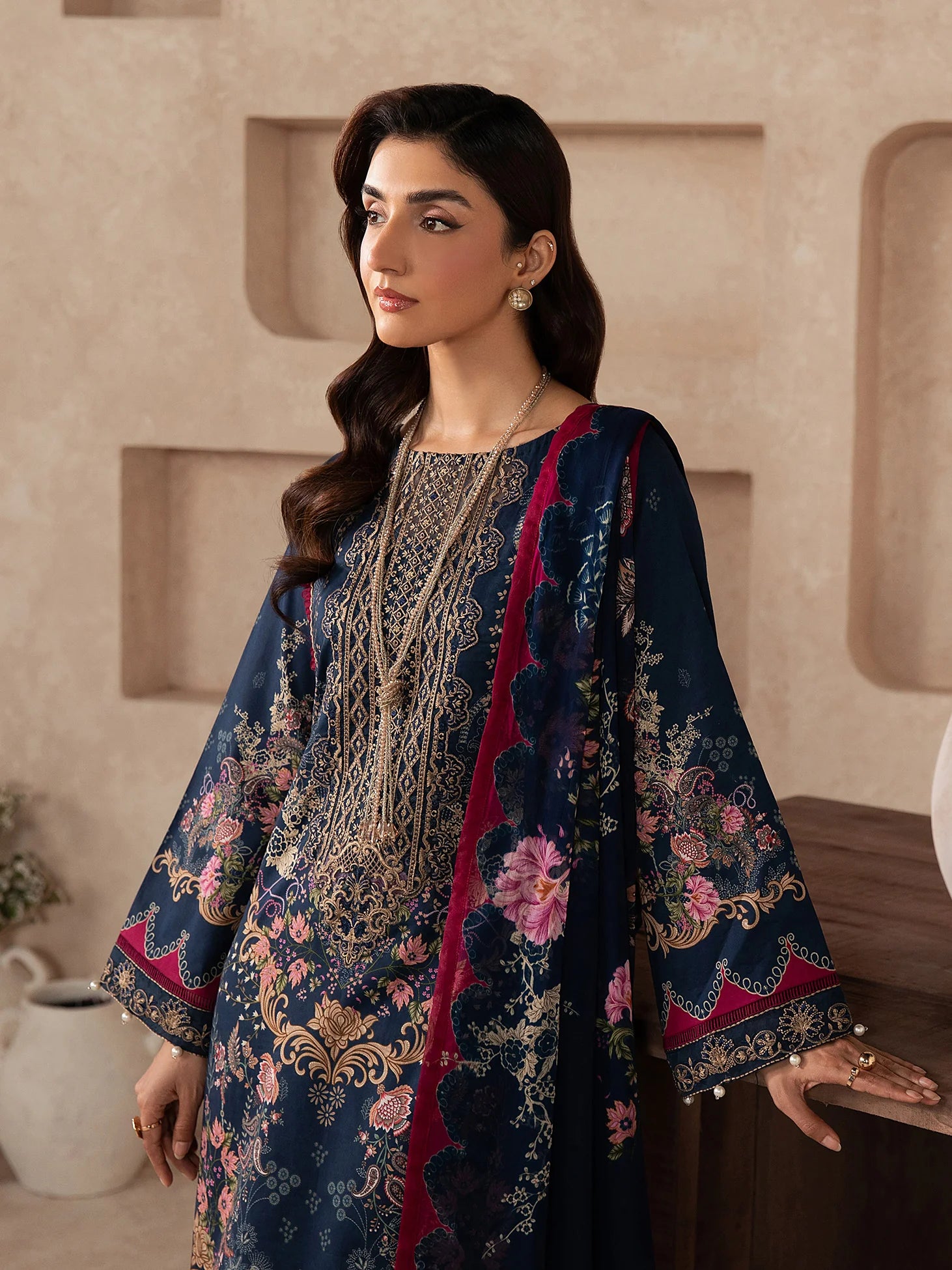 GULAAL SYRA LAWN ALUXE