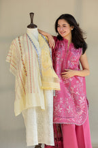 SOBIA NAZIR VITAL UNSTITCHED LAWN VT26-8A