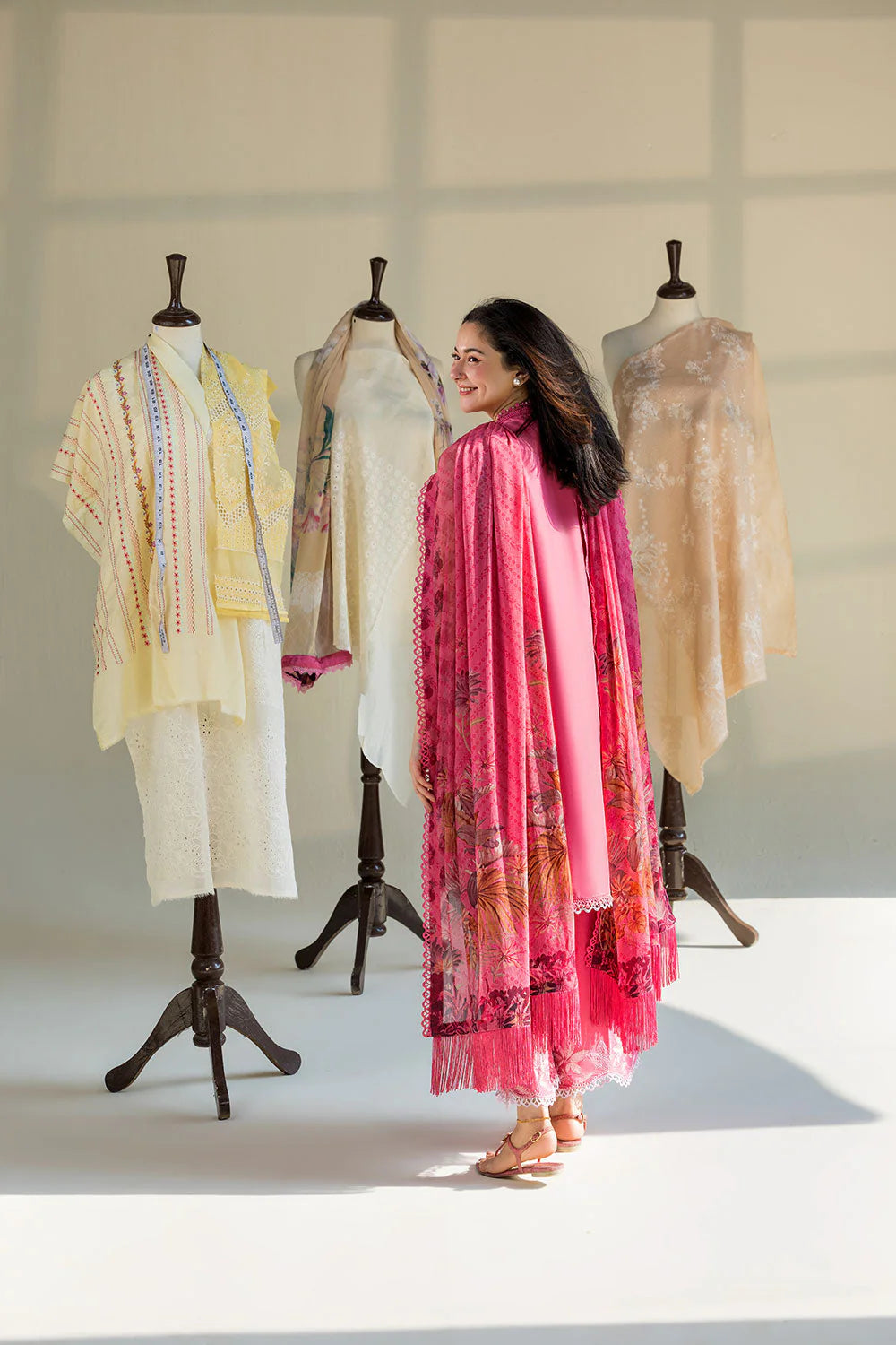 SOBIA NAZIR VITAL UNSTITCHED LAWN VT26-8A