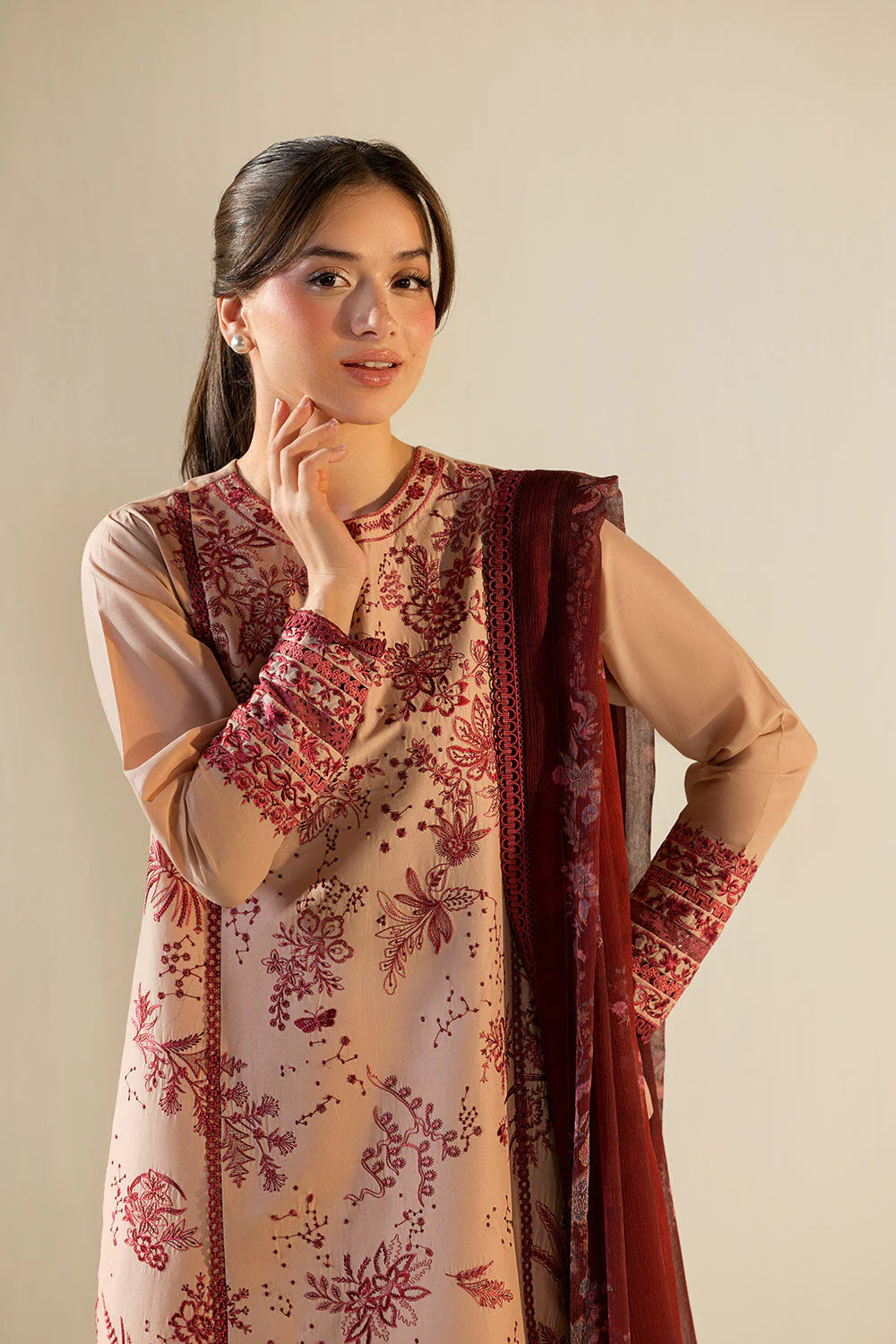 SOBIA NAZIR VITAL UNSTITCHED LAWN VT26-9A